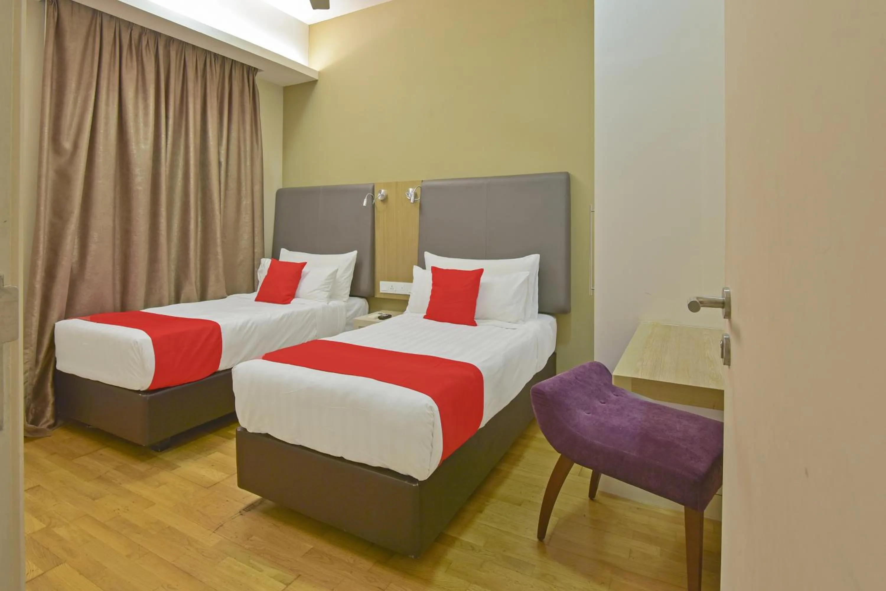 Bedroom, Bed in Sunday Hotel Near Petronas Twin Tower Formerly Suasana Suites