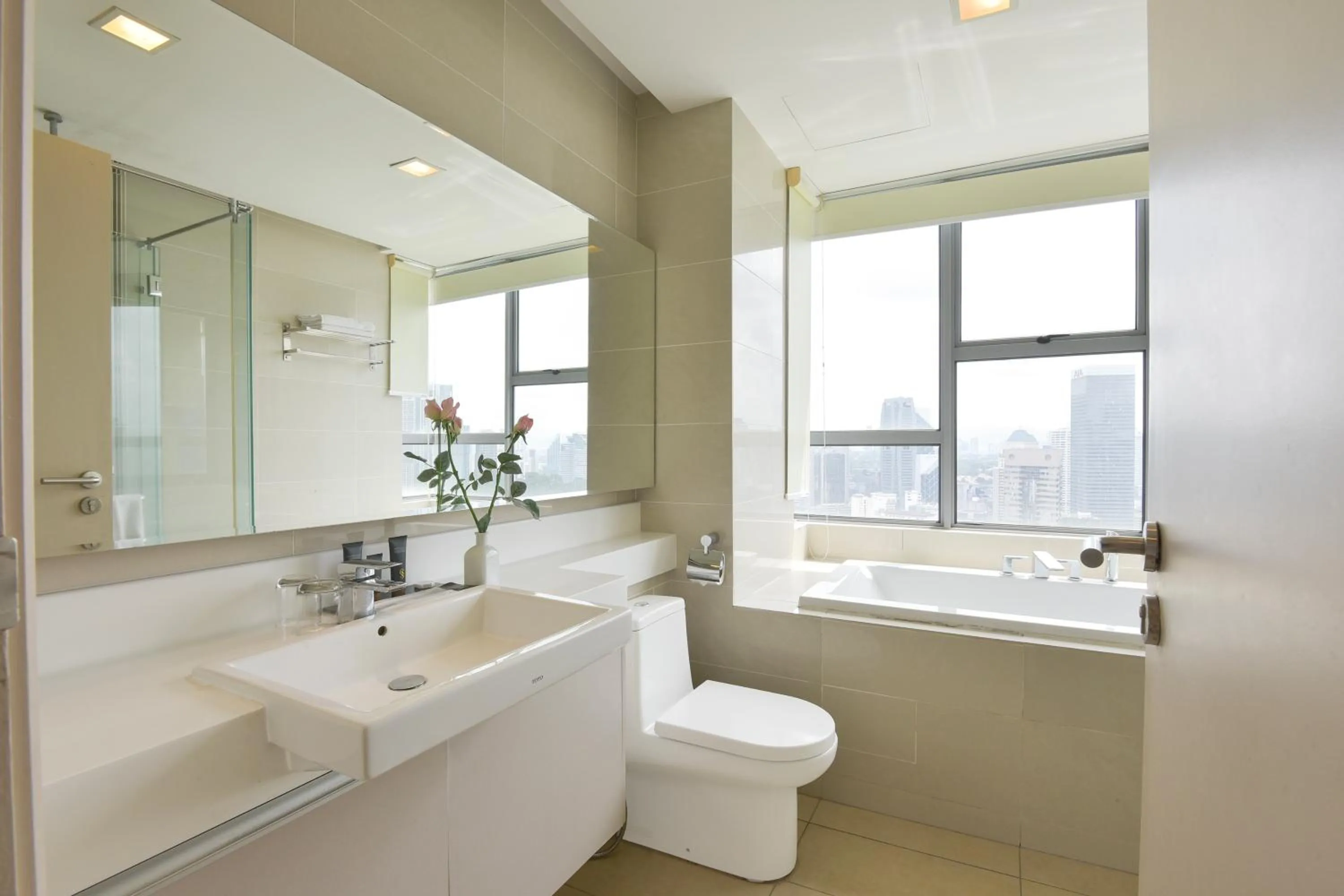 Bathroom in Sunday Hotel Near Petronas Twin Tower Formerly Suasana Suites