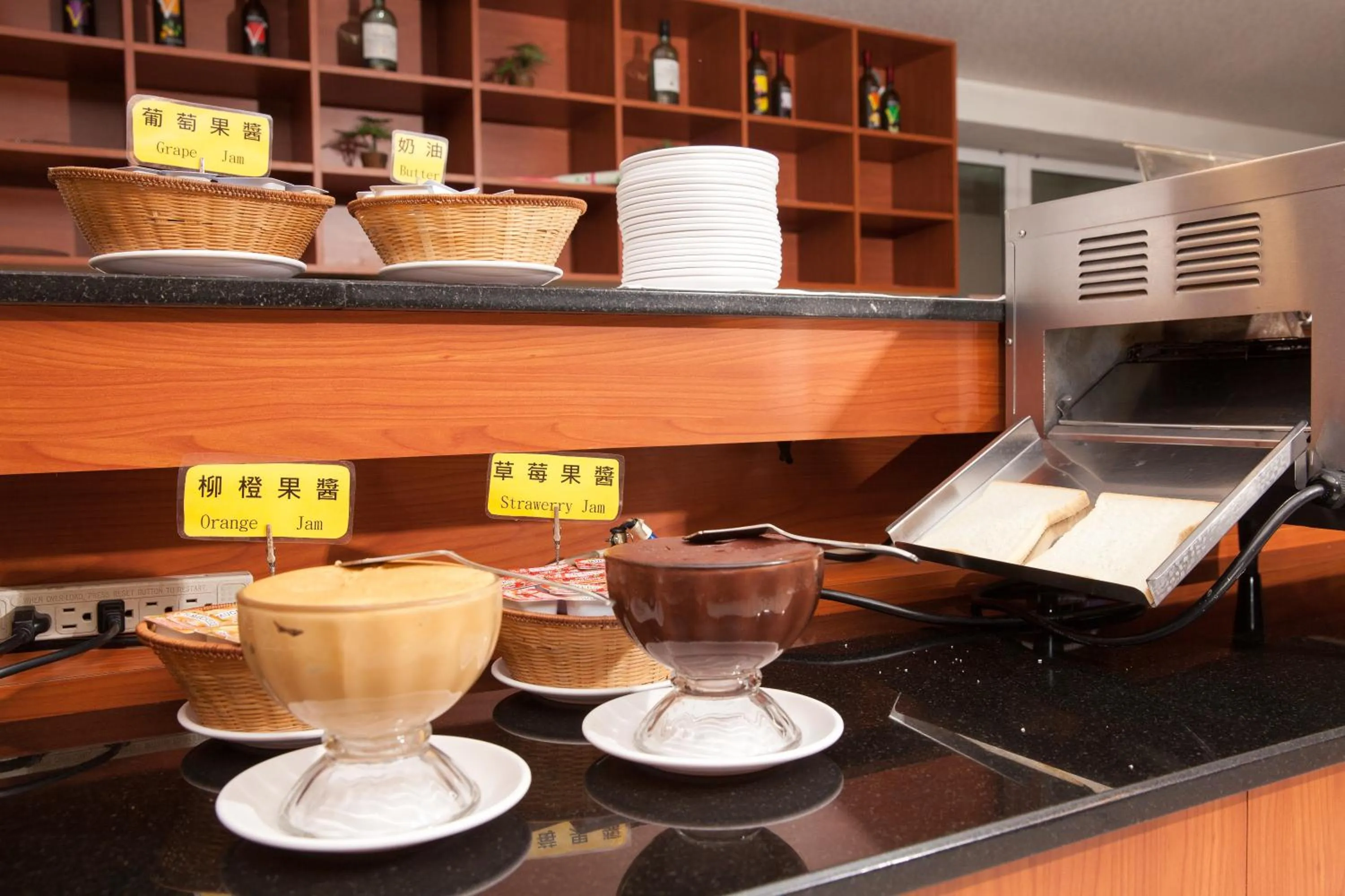 Restaurant/places to eat in F Hotel - Chiayi - Pet-friendly