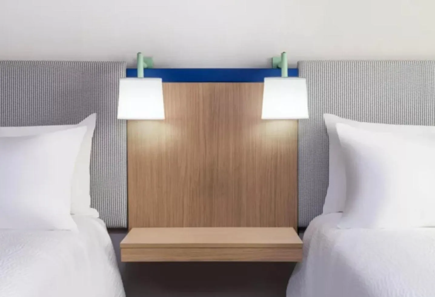 Bed in Garner Hotel Albuquerque Airport by IHG