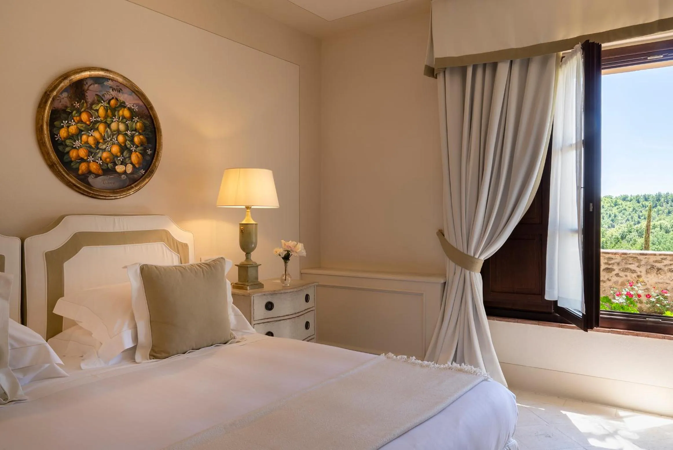 Bedroom, Bed in Wine Resort Dievole