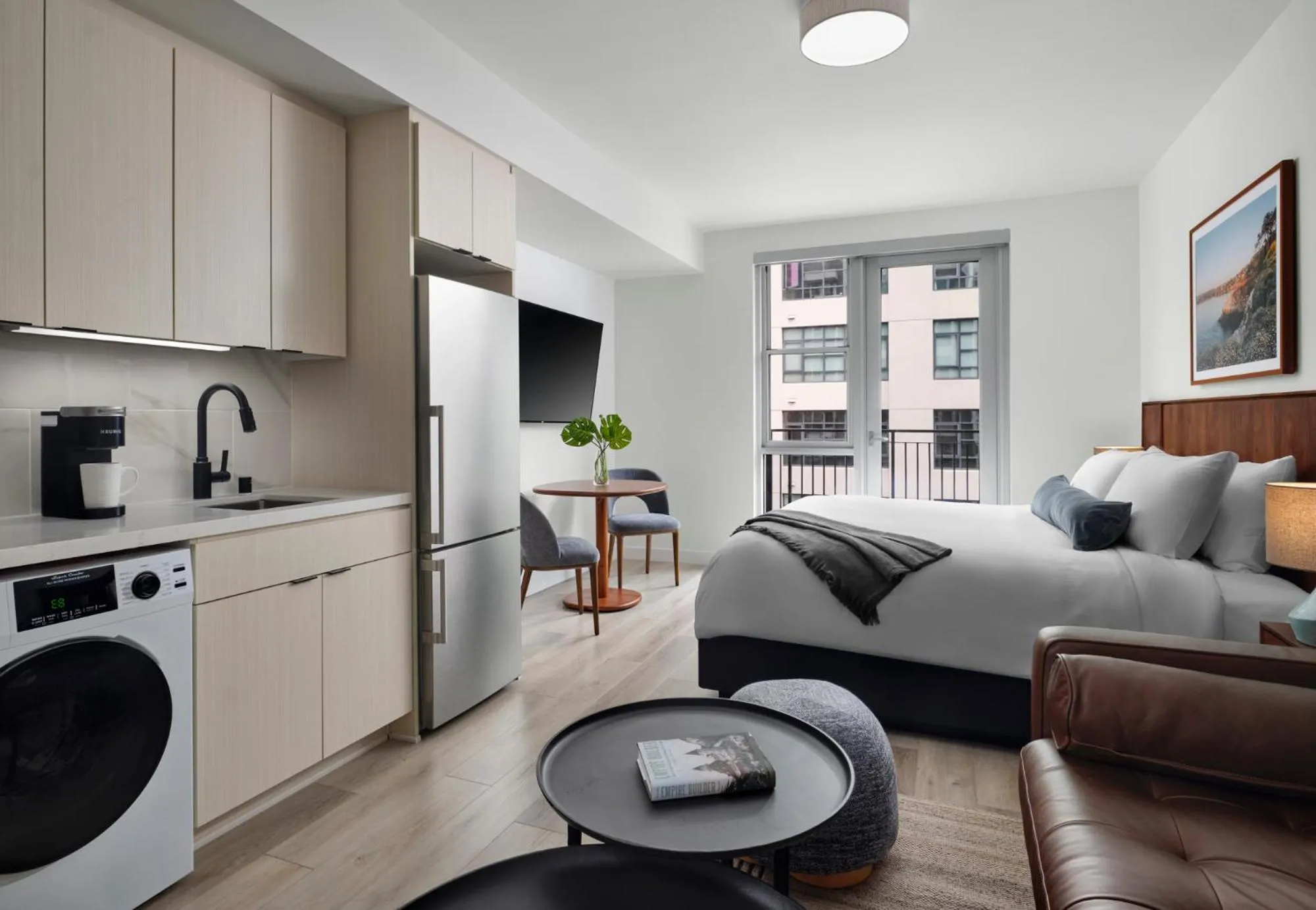 Bed in Sentral Gaslamp Quarter