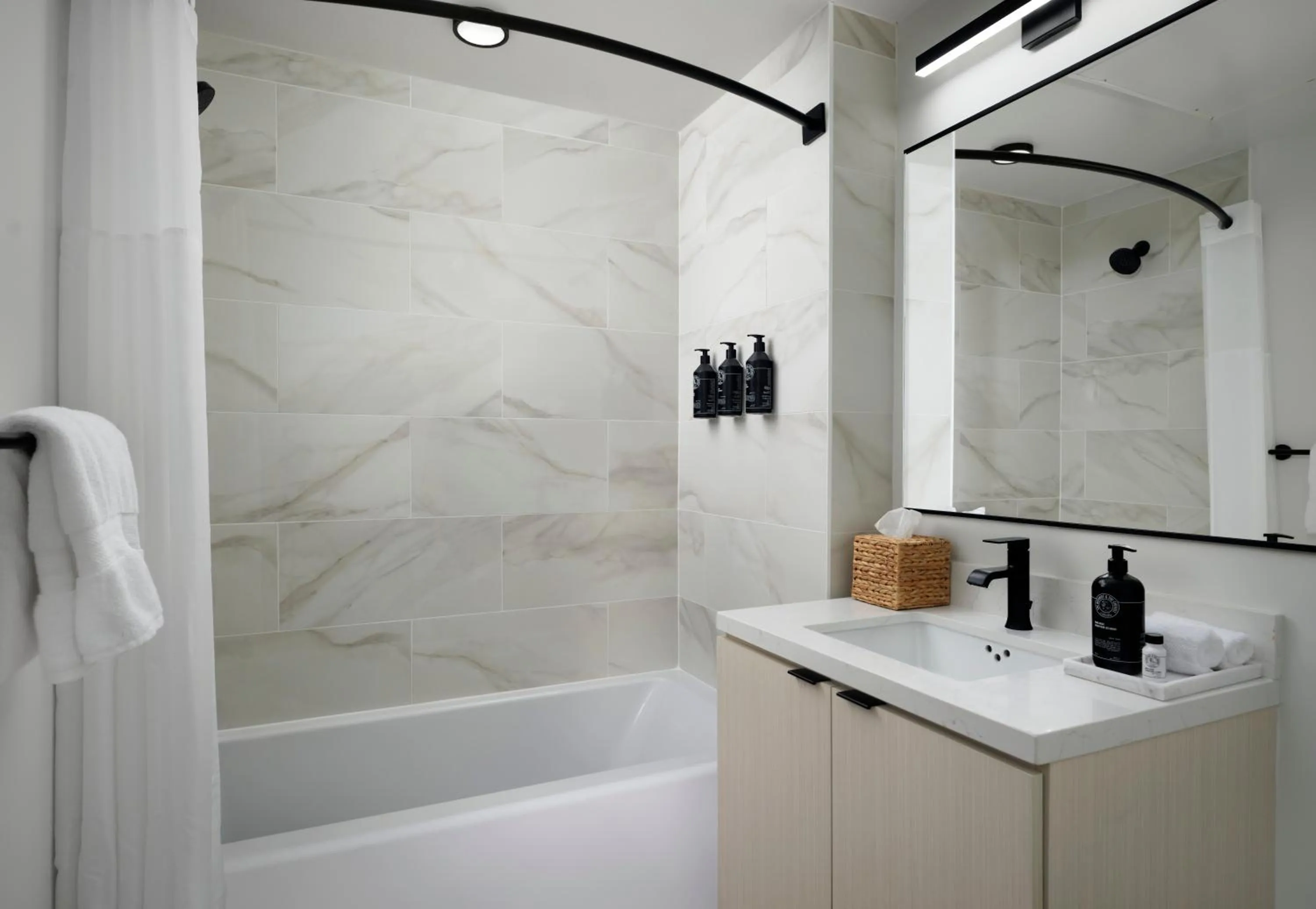 Sentral Gaslamp Quarter