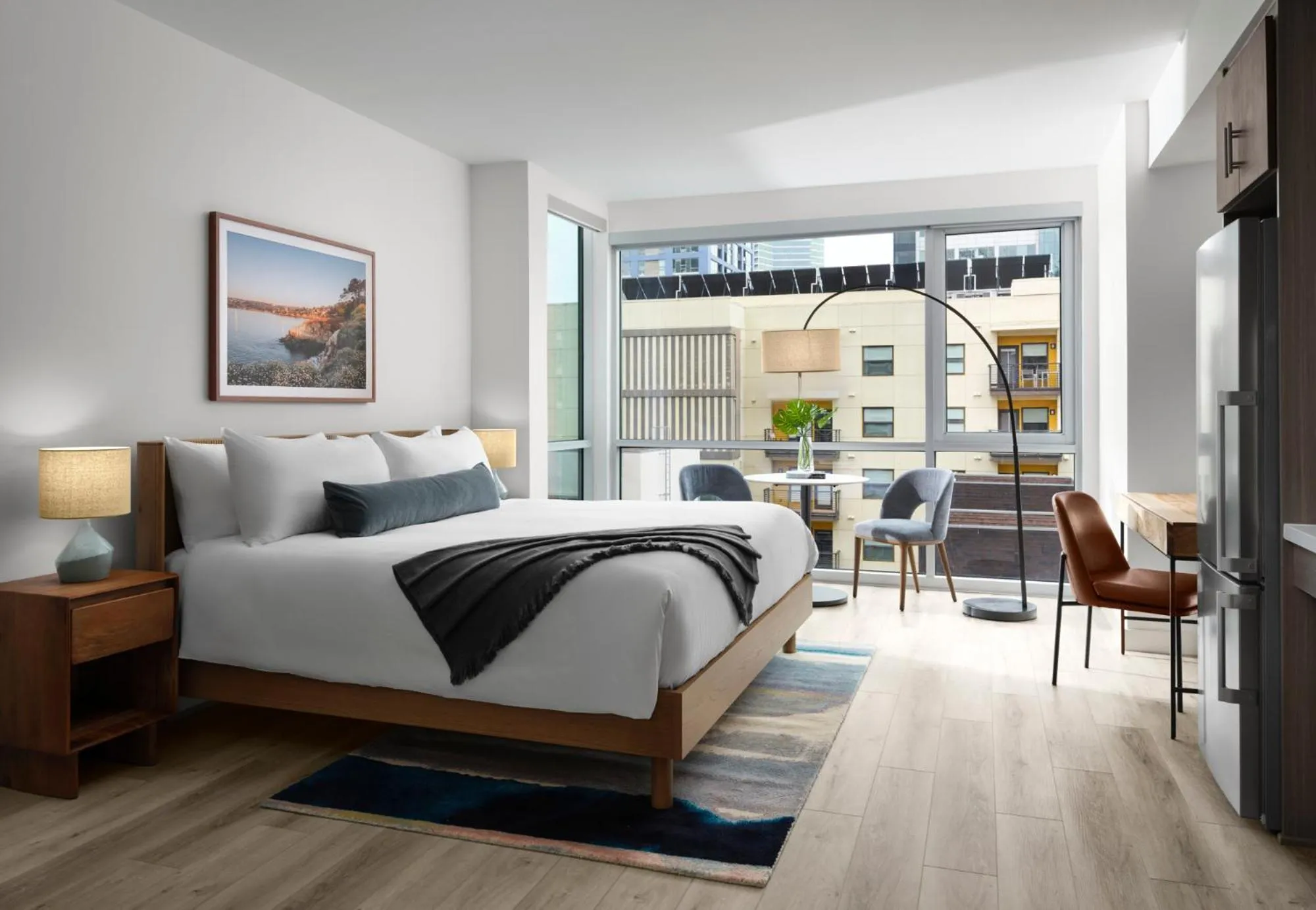 Seating area, Bed in Sentral Gaslamp Quarter