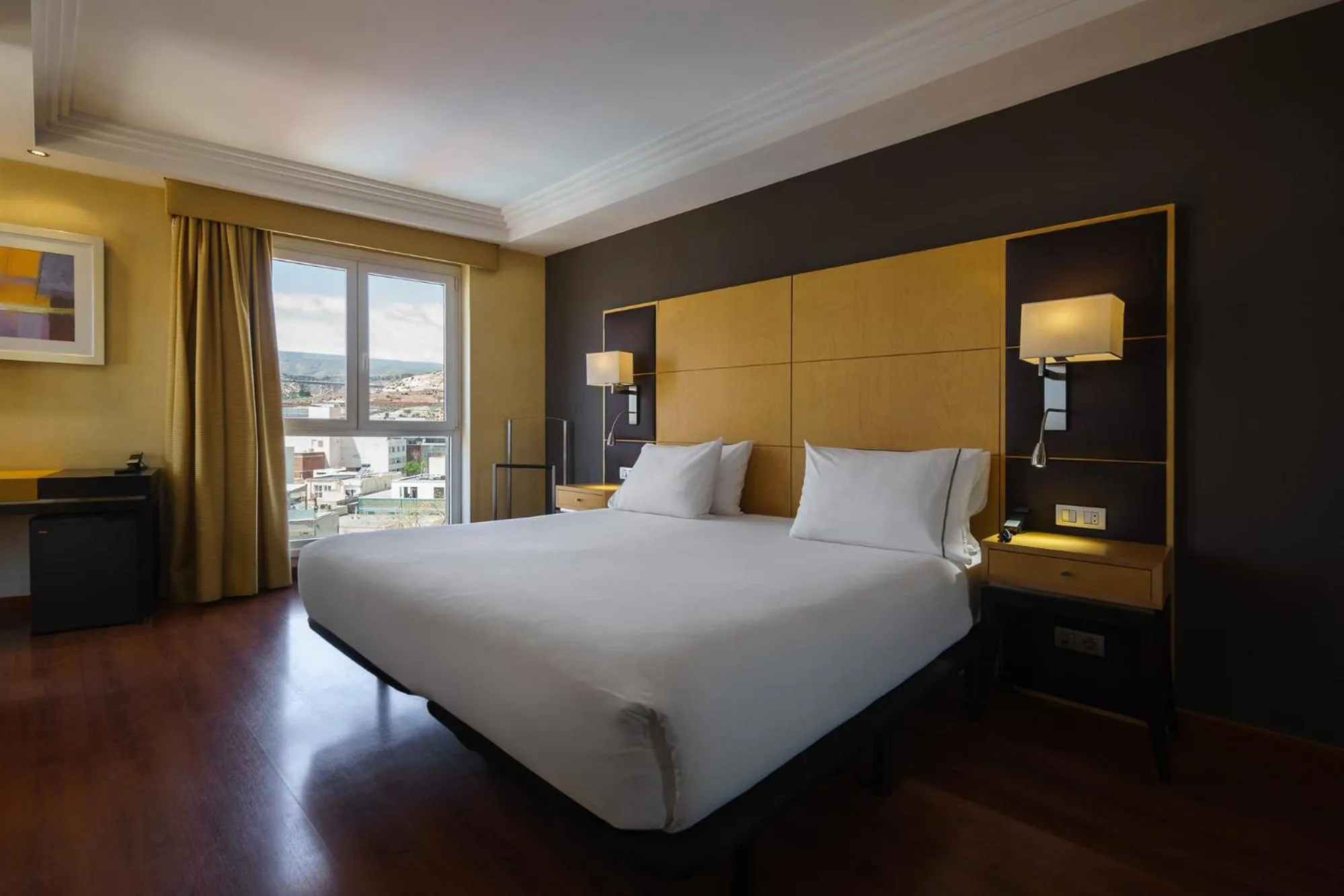 Bed in Exe Almería Centro