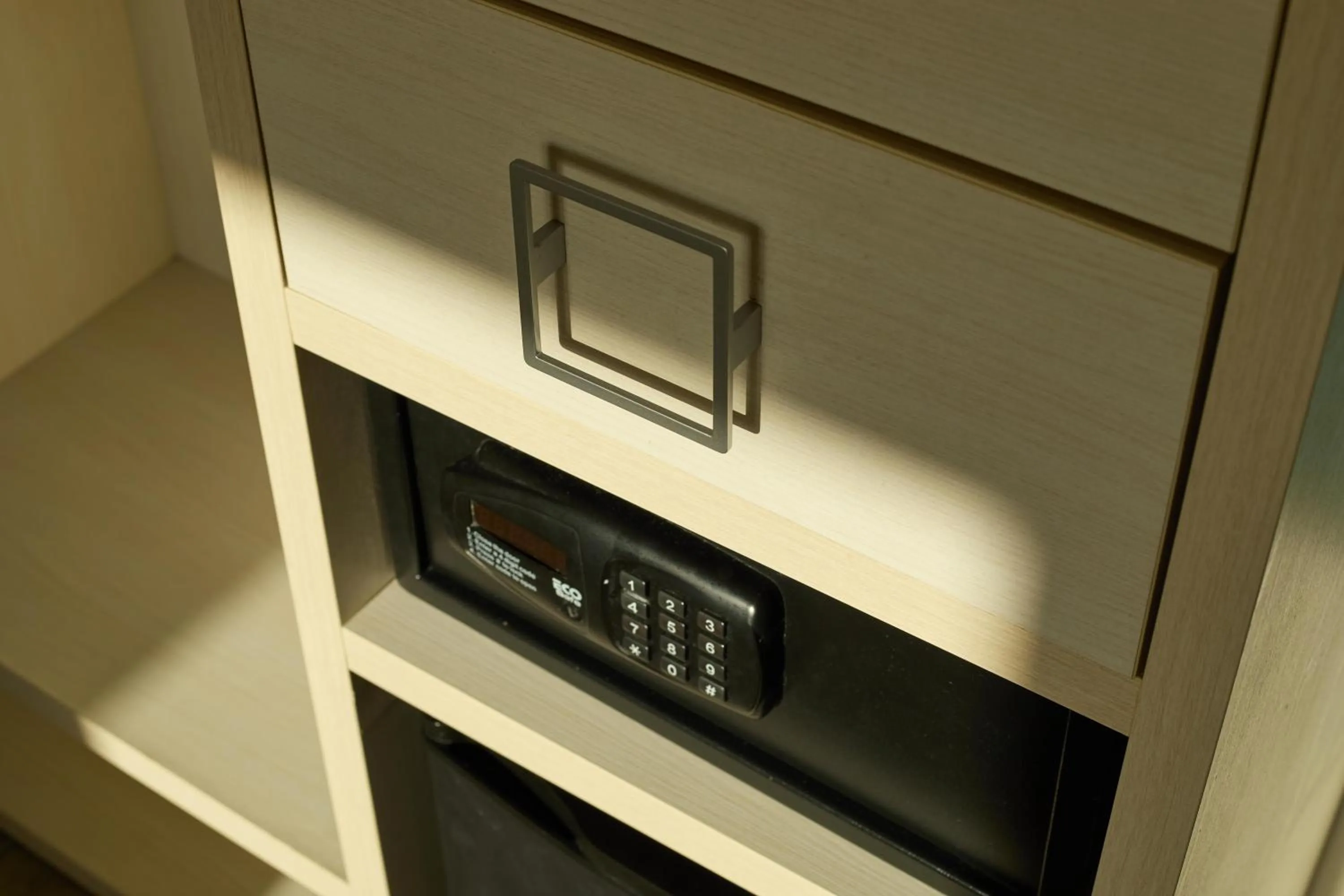 Photo of the whole room in 1881 Barcelona Rosellón Hotel