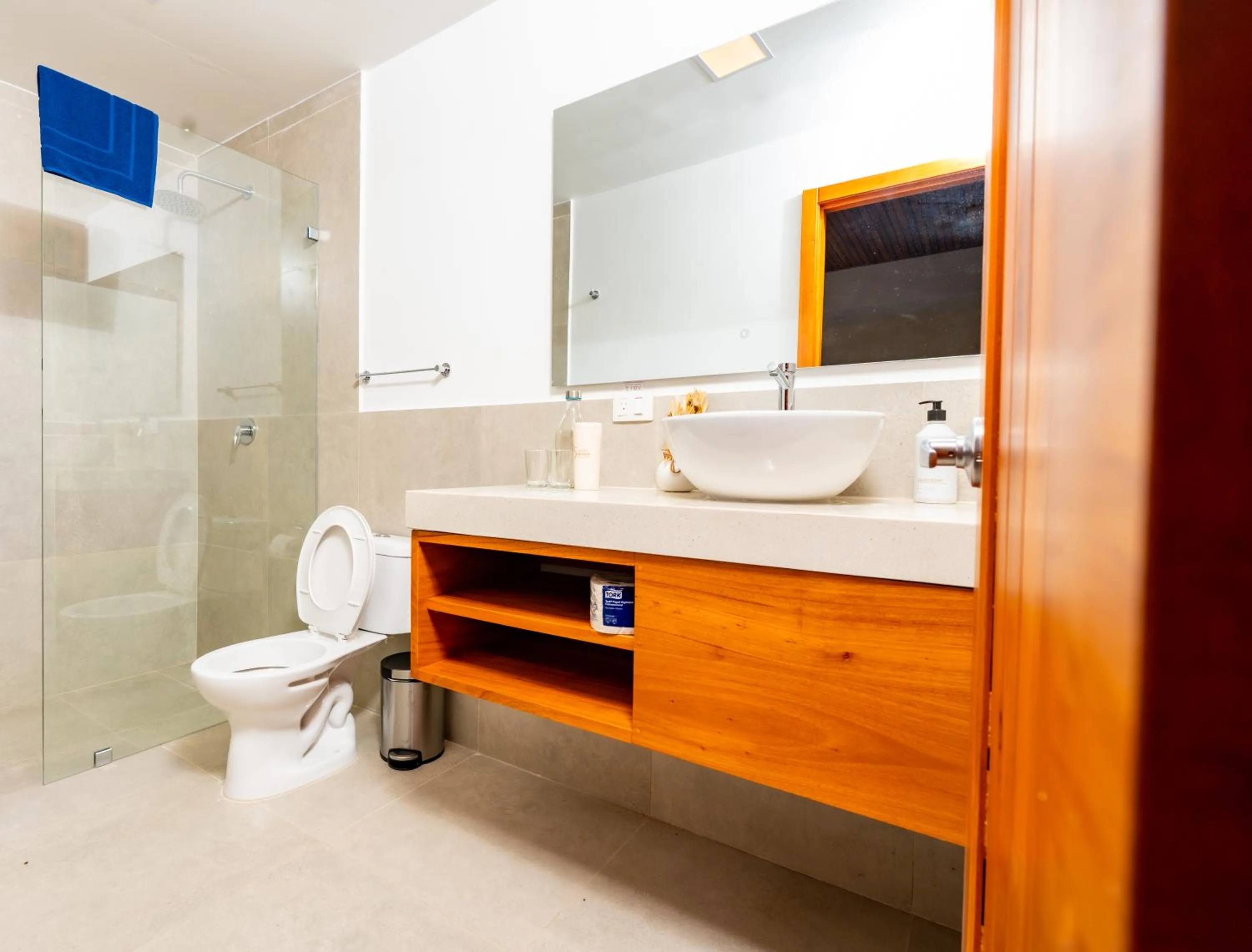 Shower in El Barranco Galapagos