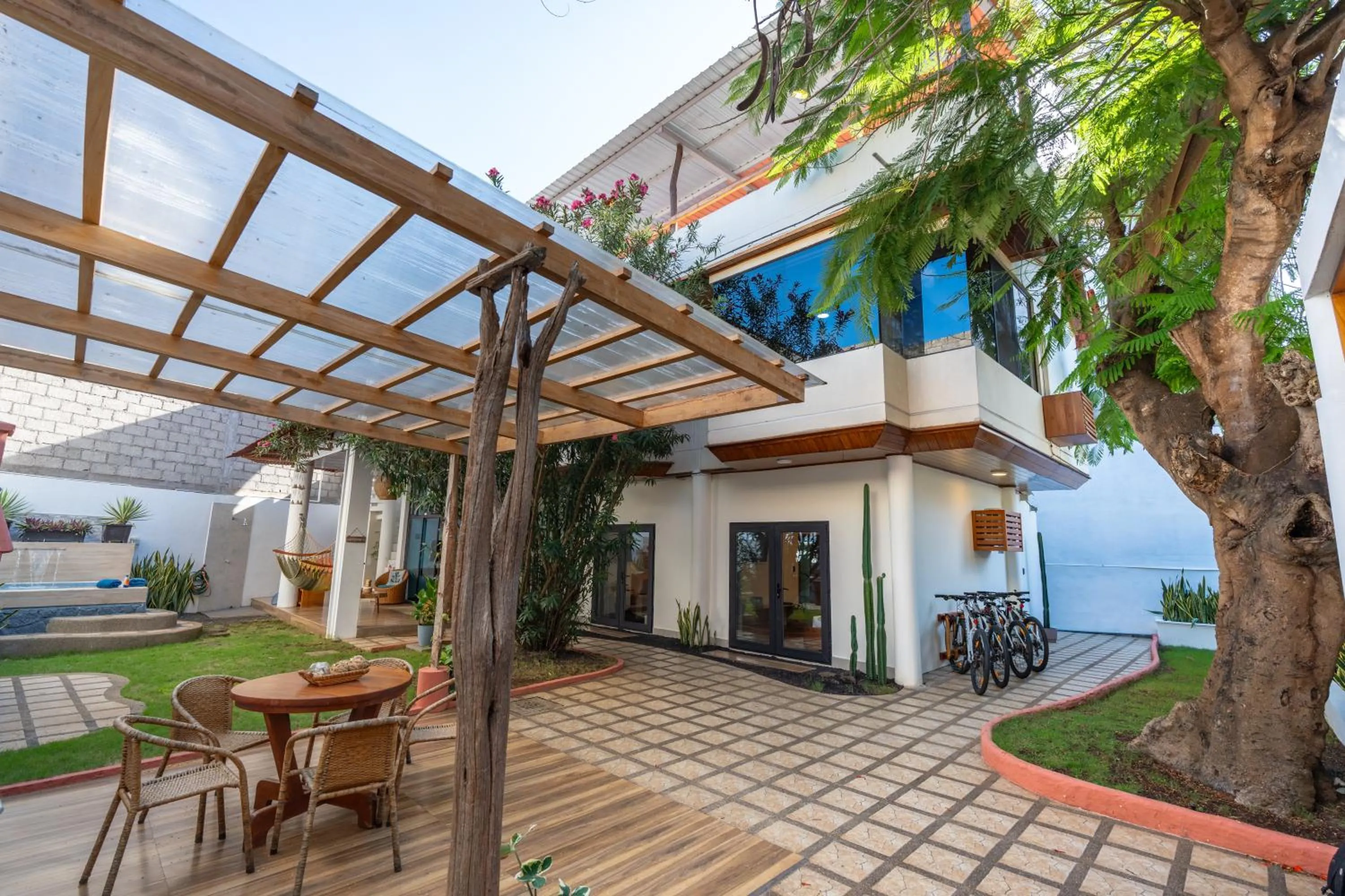 Patio in El Barranco Galapagos