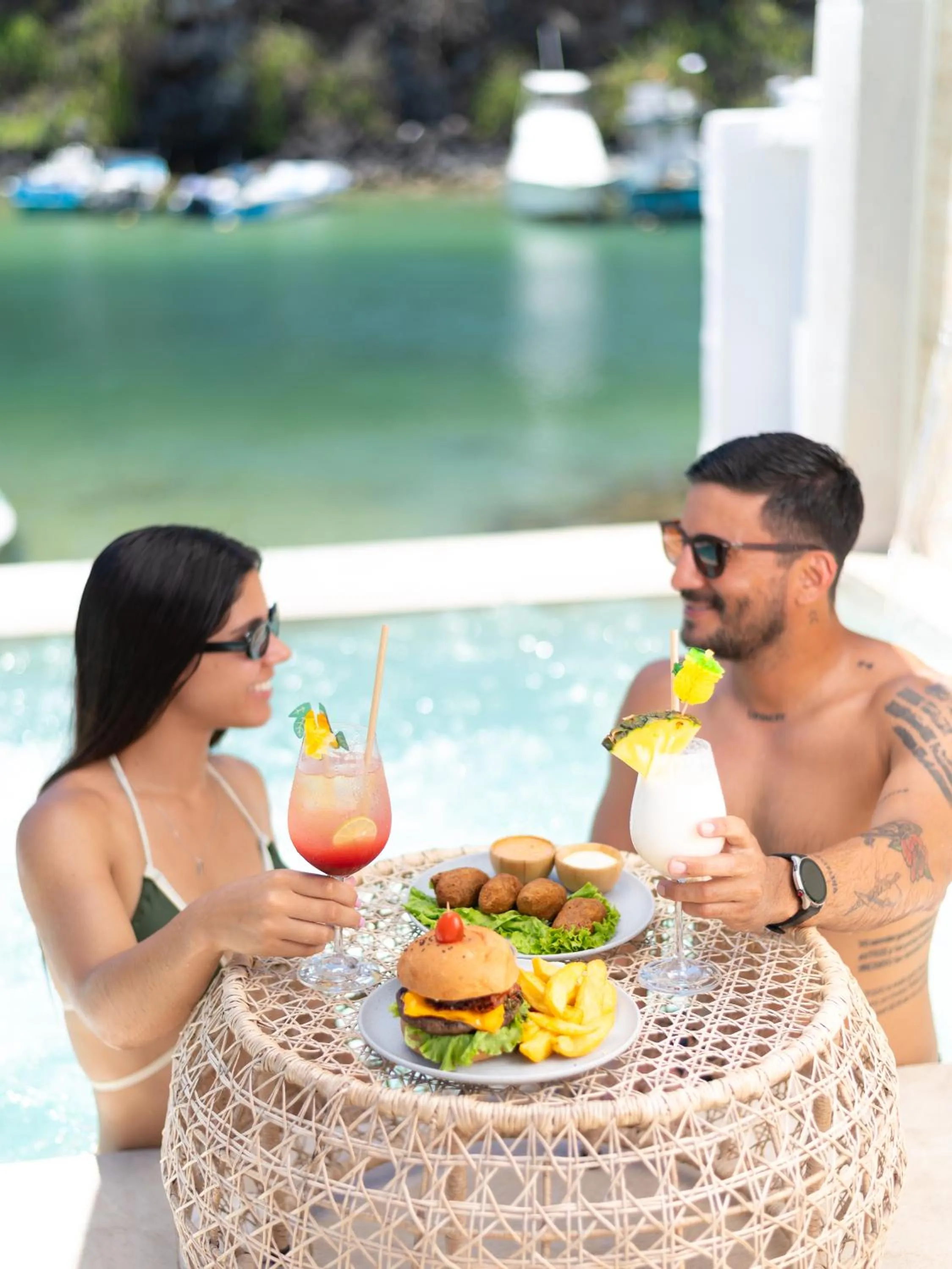 Swimming pool in El Barranco Galapagos