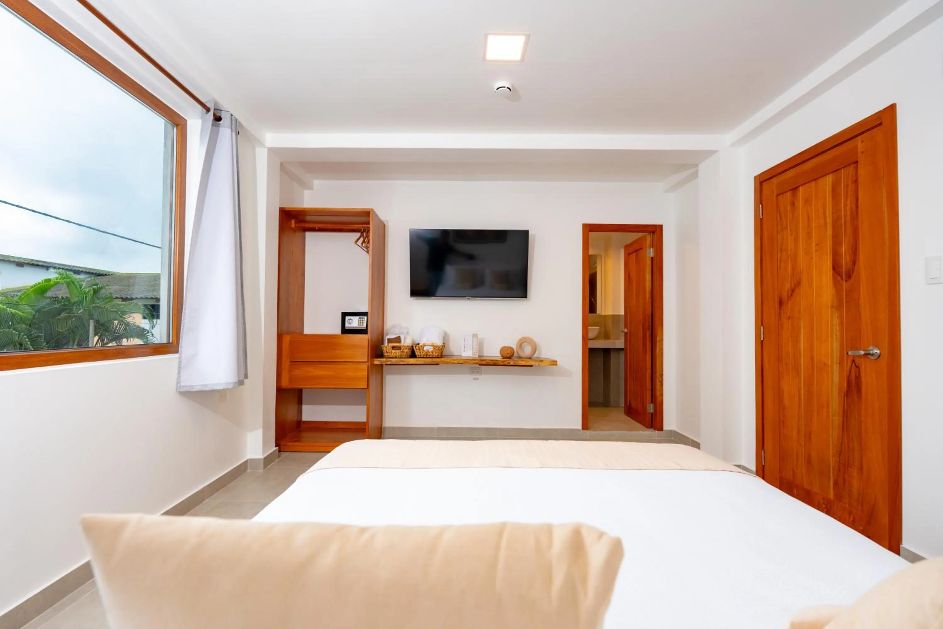 Bed in El Barranco Galapagos