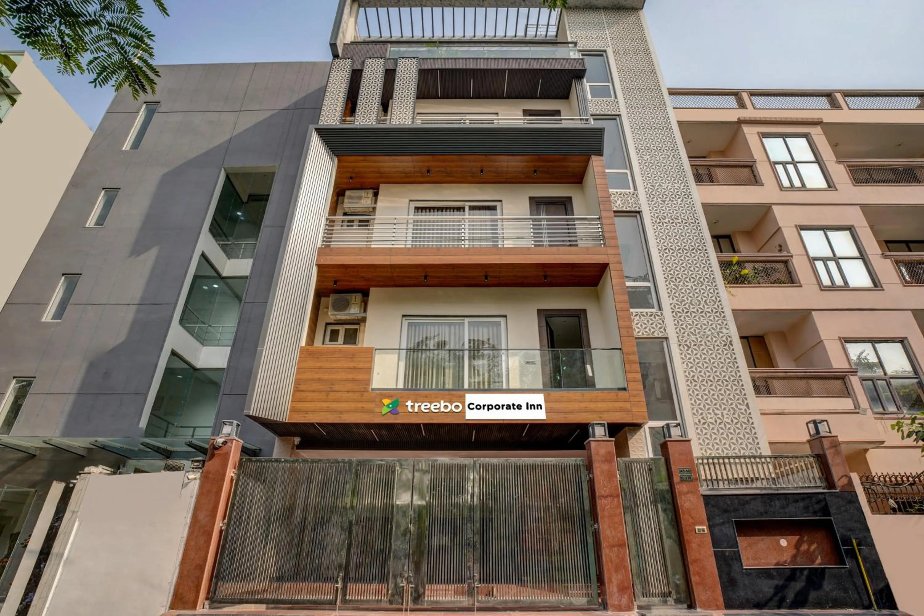 Property building in Treebo Corporate Inn