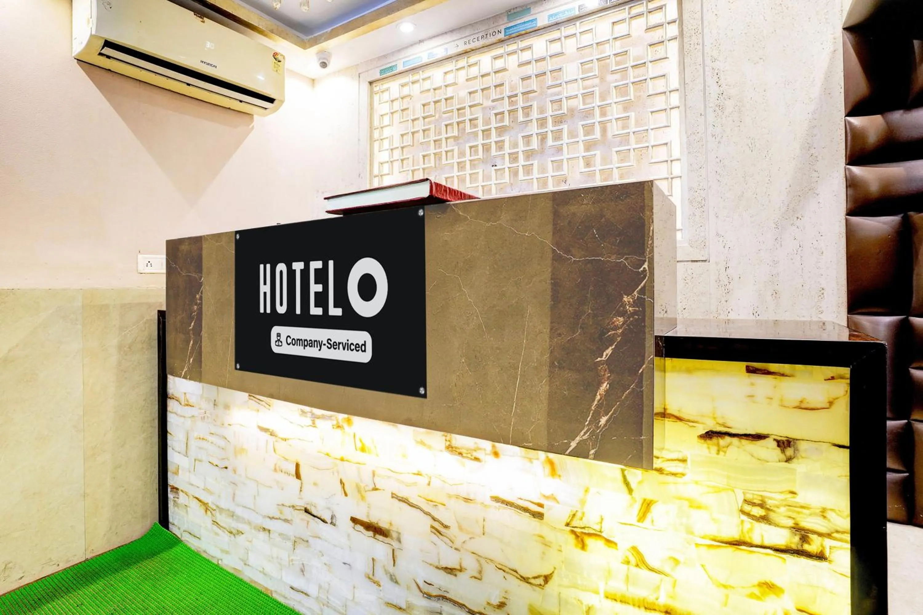 Lobby or reception in Super Hotel O Mumbai Central Formerly Park Palace