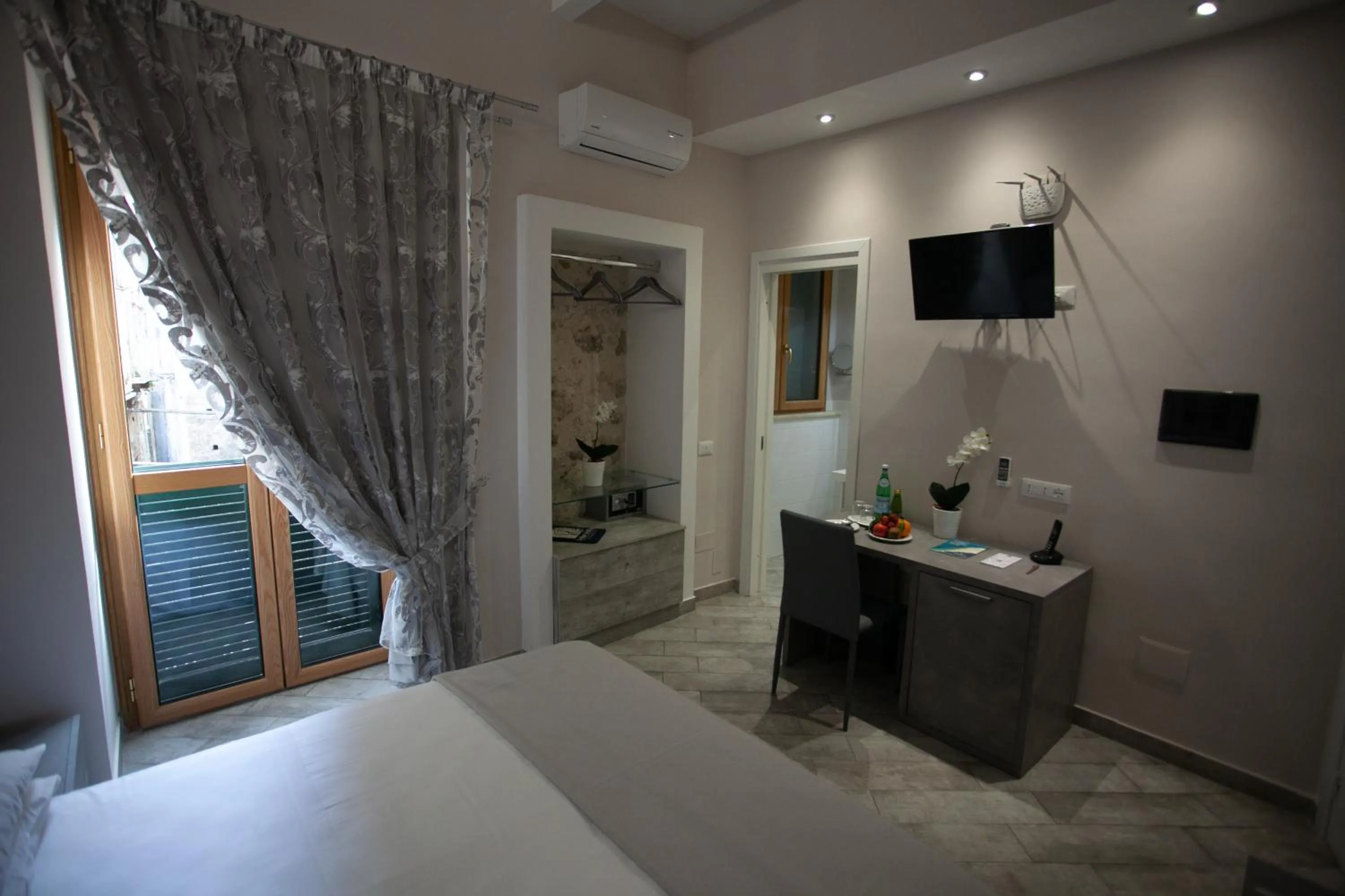 Bedroom, Bed in Le Due Sicilie