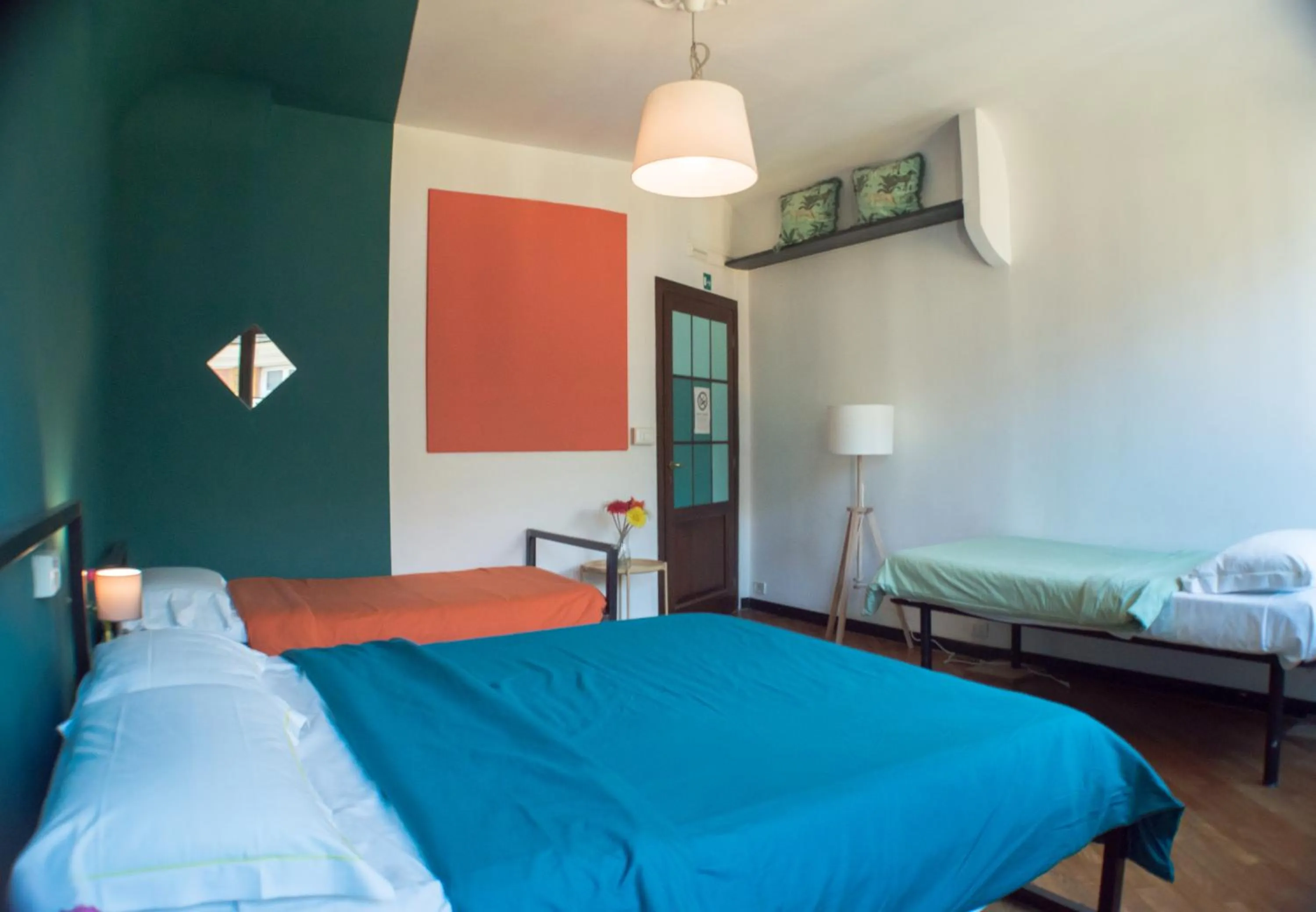 Photo of the whole room, Bed in OStellin Genova Hostel