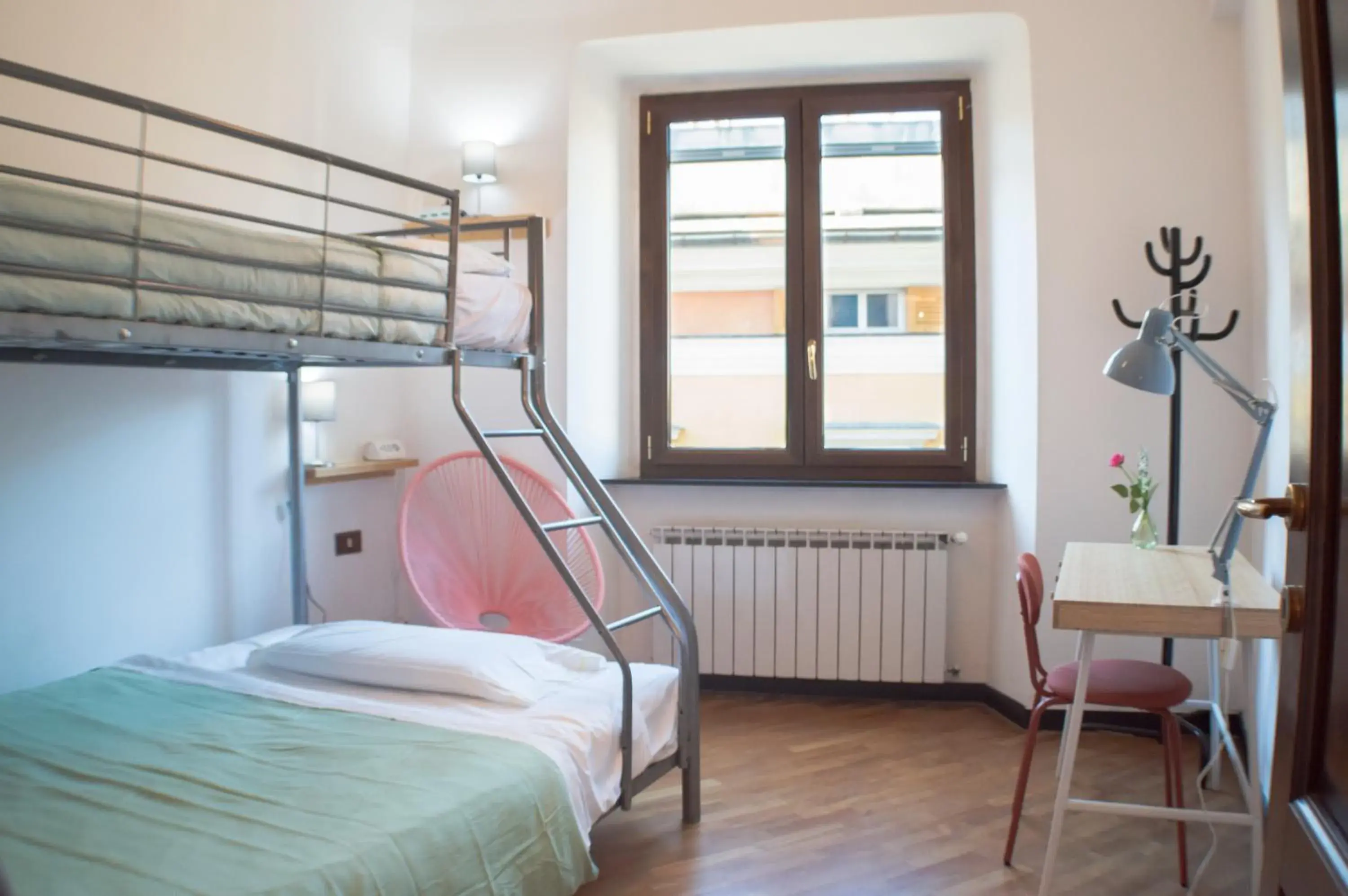 Twin Room in OStellin Genova Hostel Twin Room in OStellin Genova Hostel