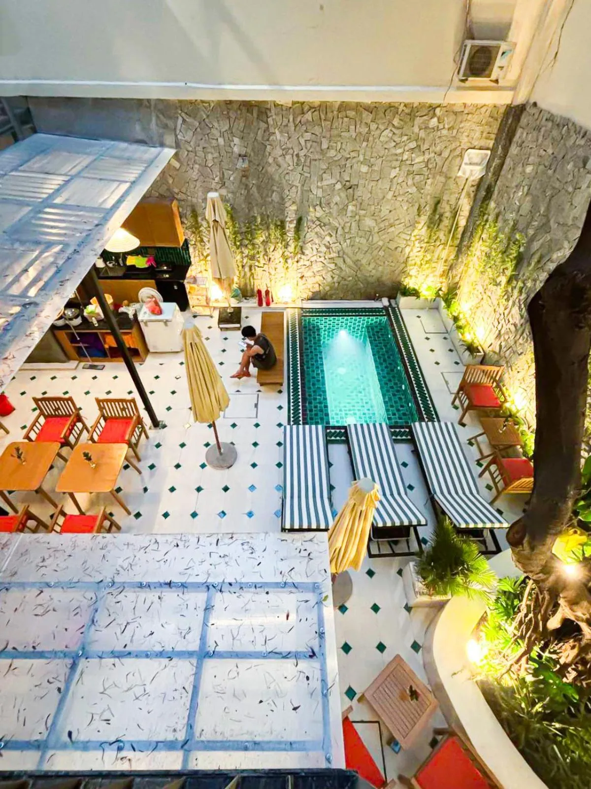 Hot Tub in Sujet Residence Da Nang by Haviland