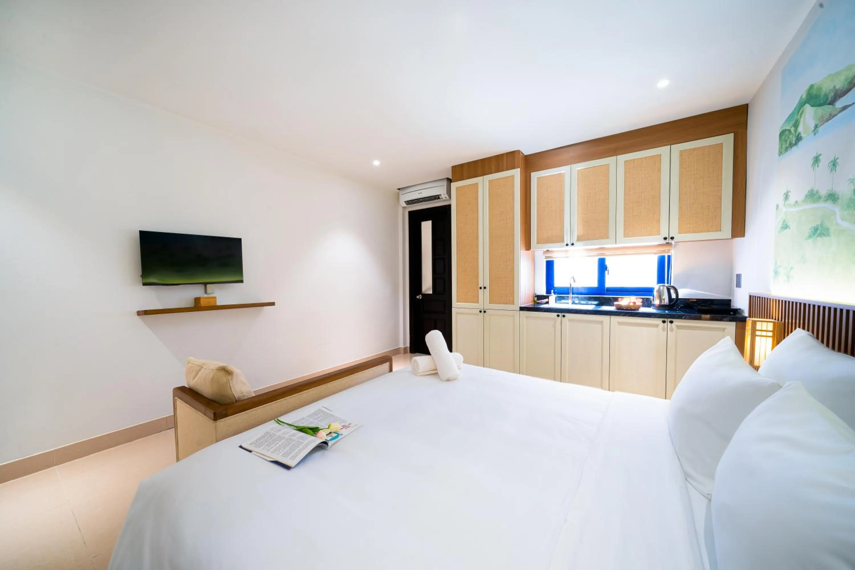 Bedroom, Bed in Sujet Residence Da Nang by Haviland