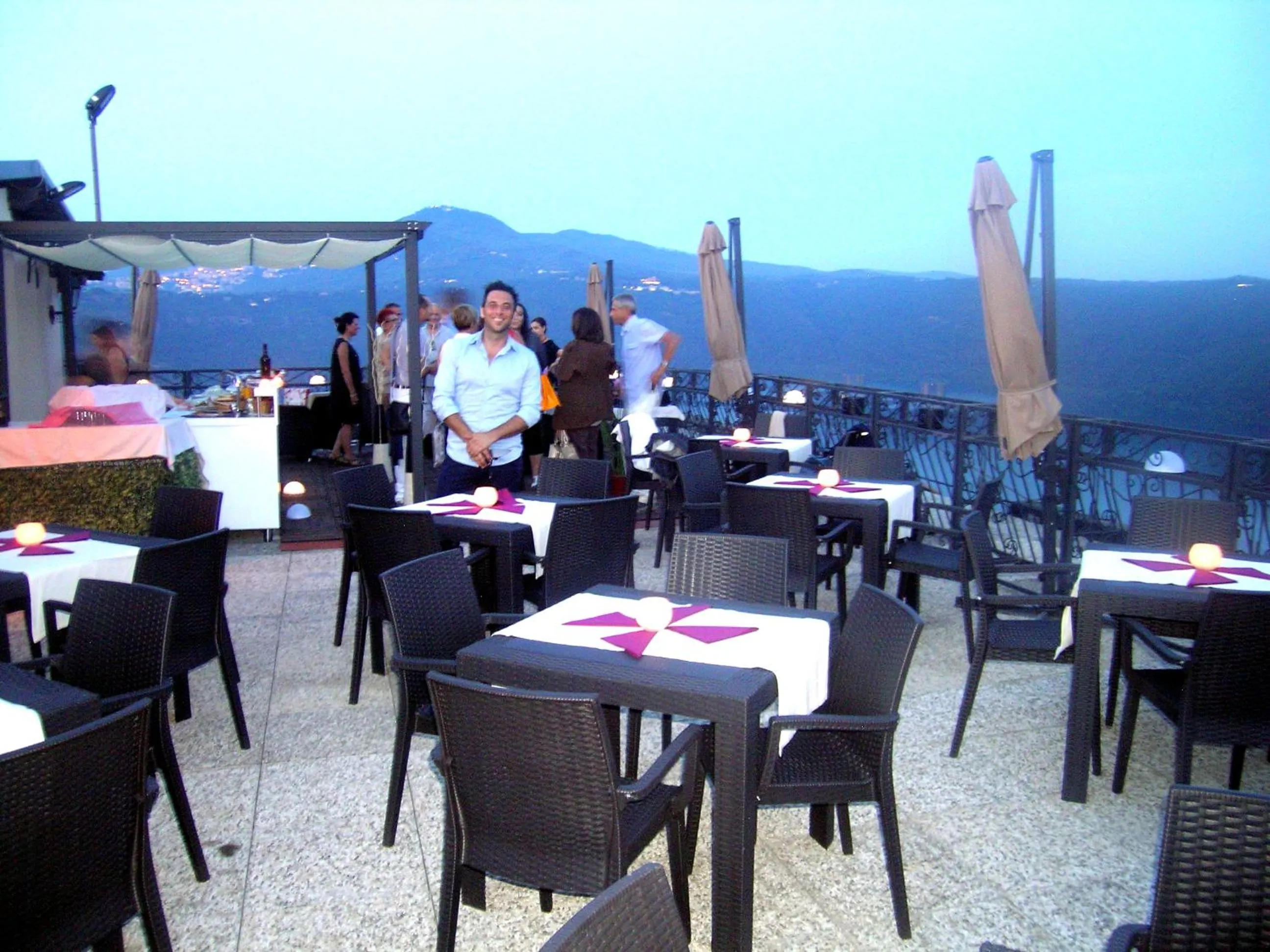 Karaoke in Hotel Castel Gandolfo