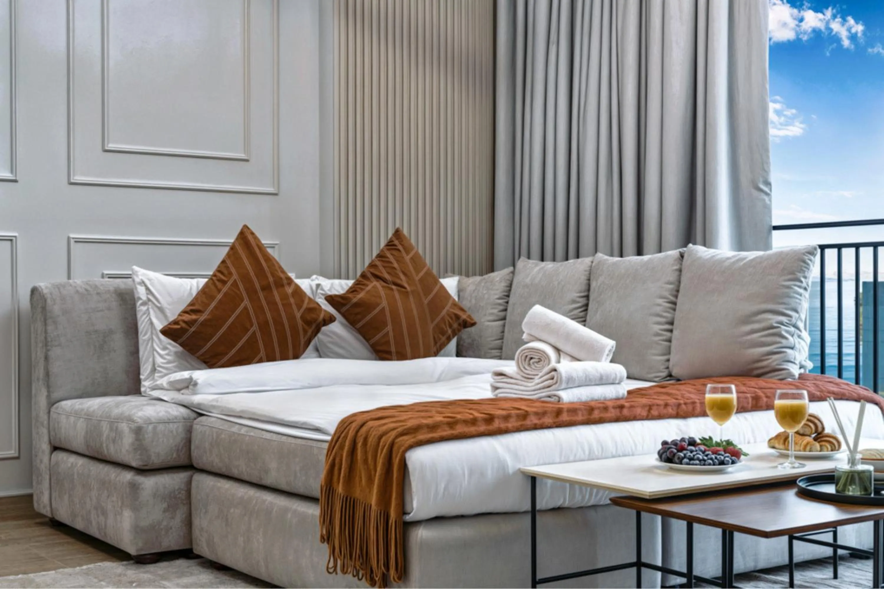 Bed in Desert Key - Perfectly Located Yas Island Premier Apts