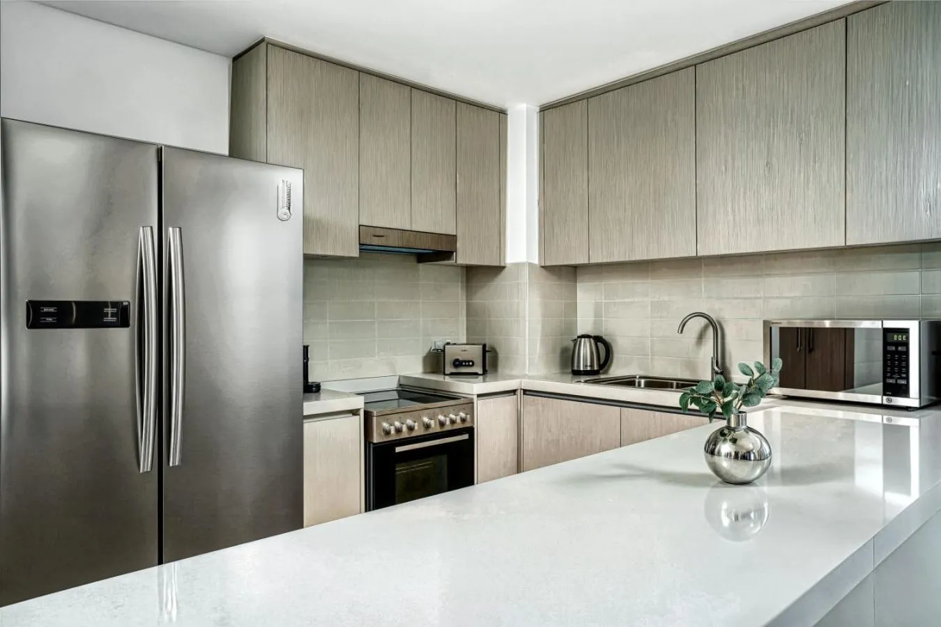 kitchen in Desert Key - Perfectly Located Yas Island Premier Apts