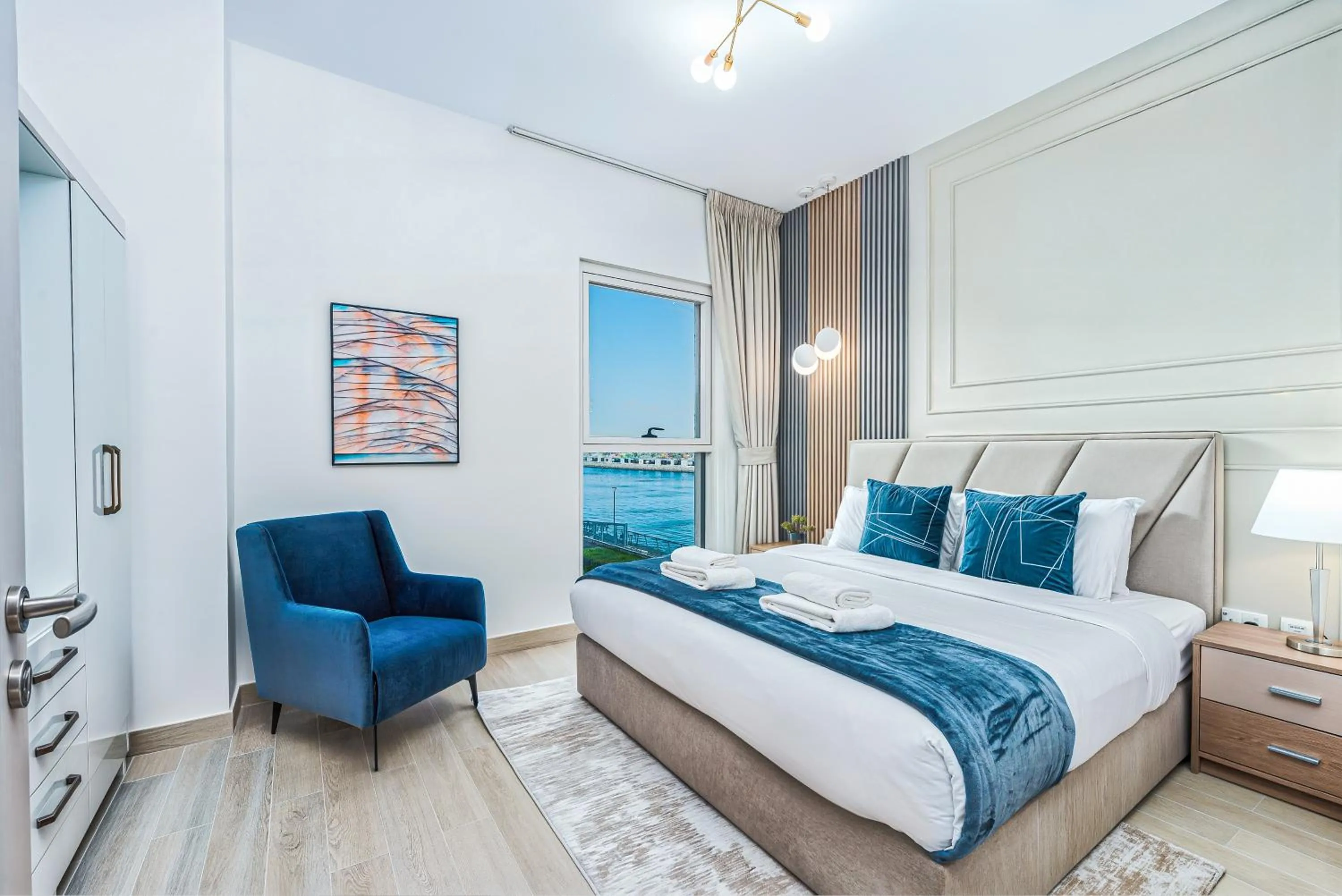 Bed in Desert Key - Perfectly Located Yas Island Premier Apts