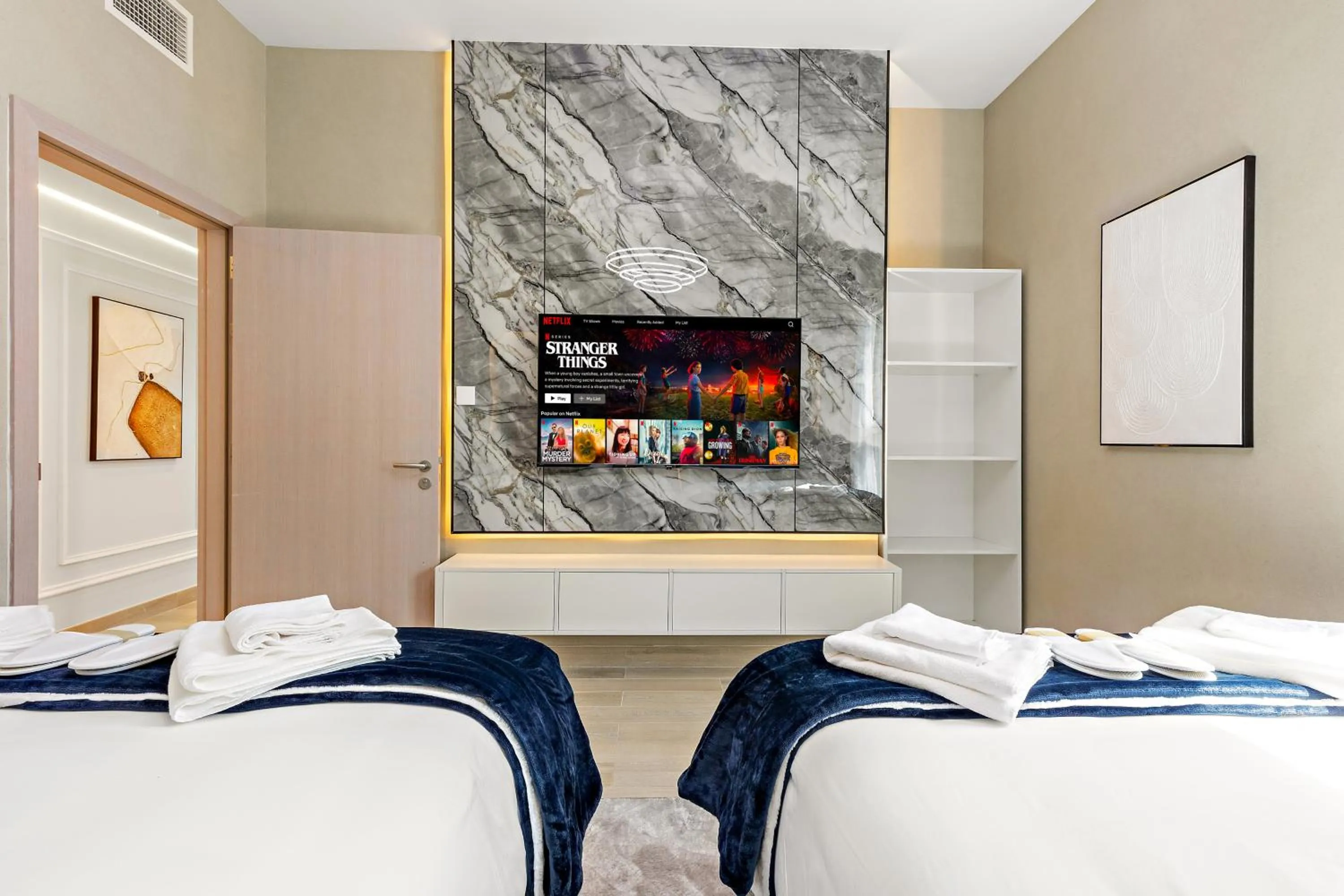 Bedroom, Bed in Desert Key - Perfectly Located Yas Island Premier Apts