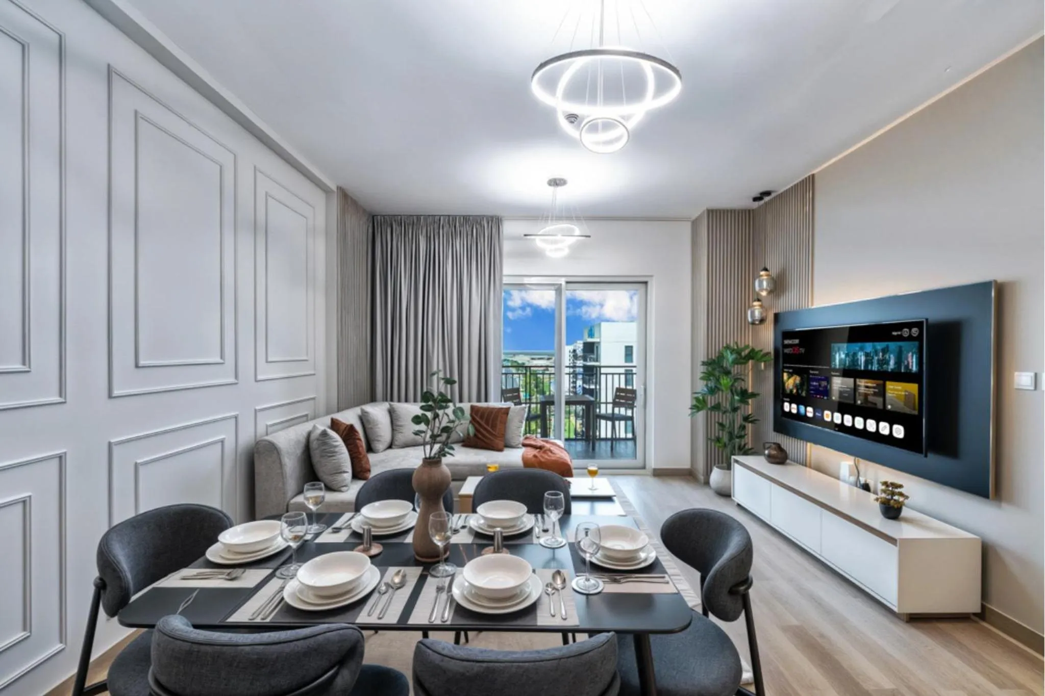 TV and multimedia in Desert Key - Perfectly Located Yas Island Premier Apts