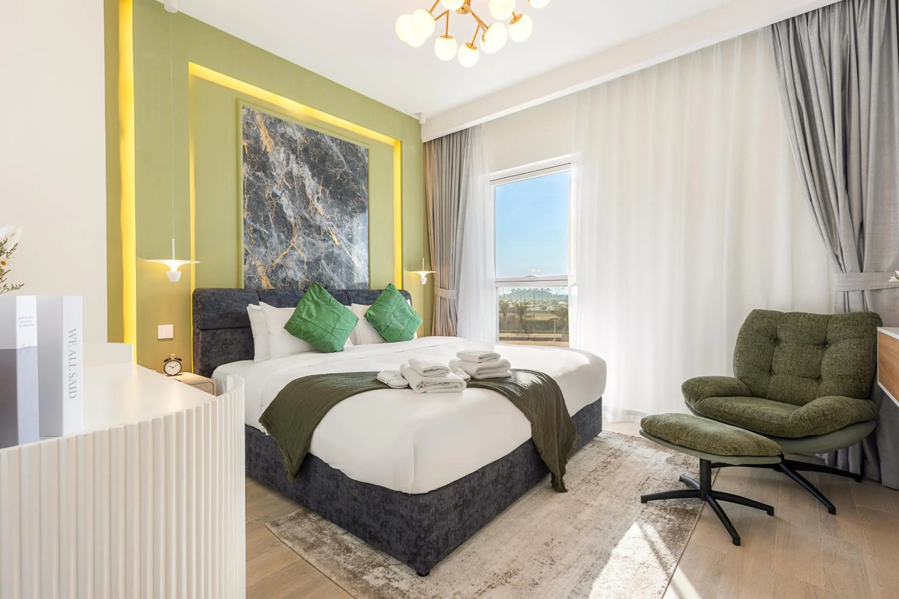 Bedroom, Bed in Desert Key - Perfectly Located Yas Island Premier Apts