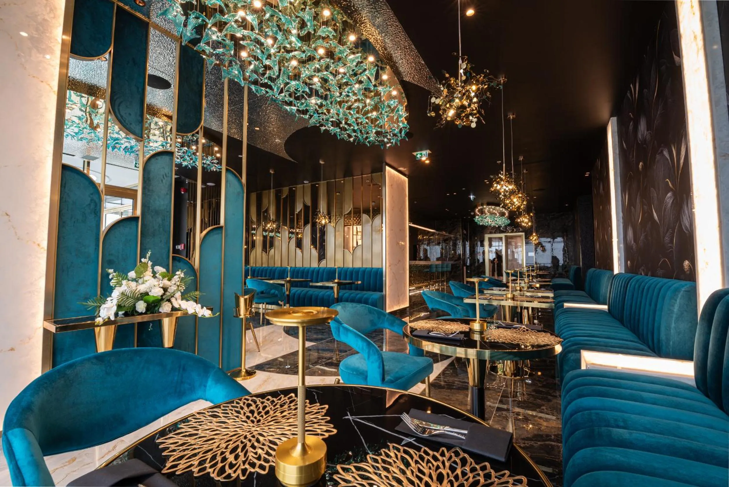 Restaurant/places to eat in Elania Resort & Spa