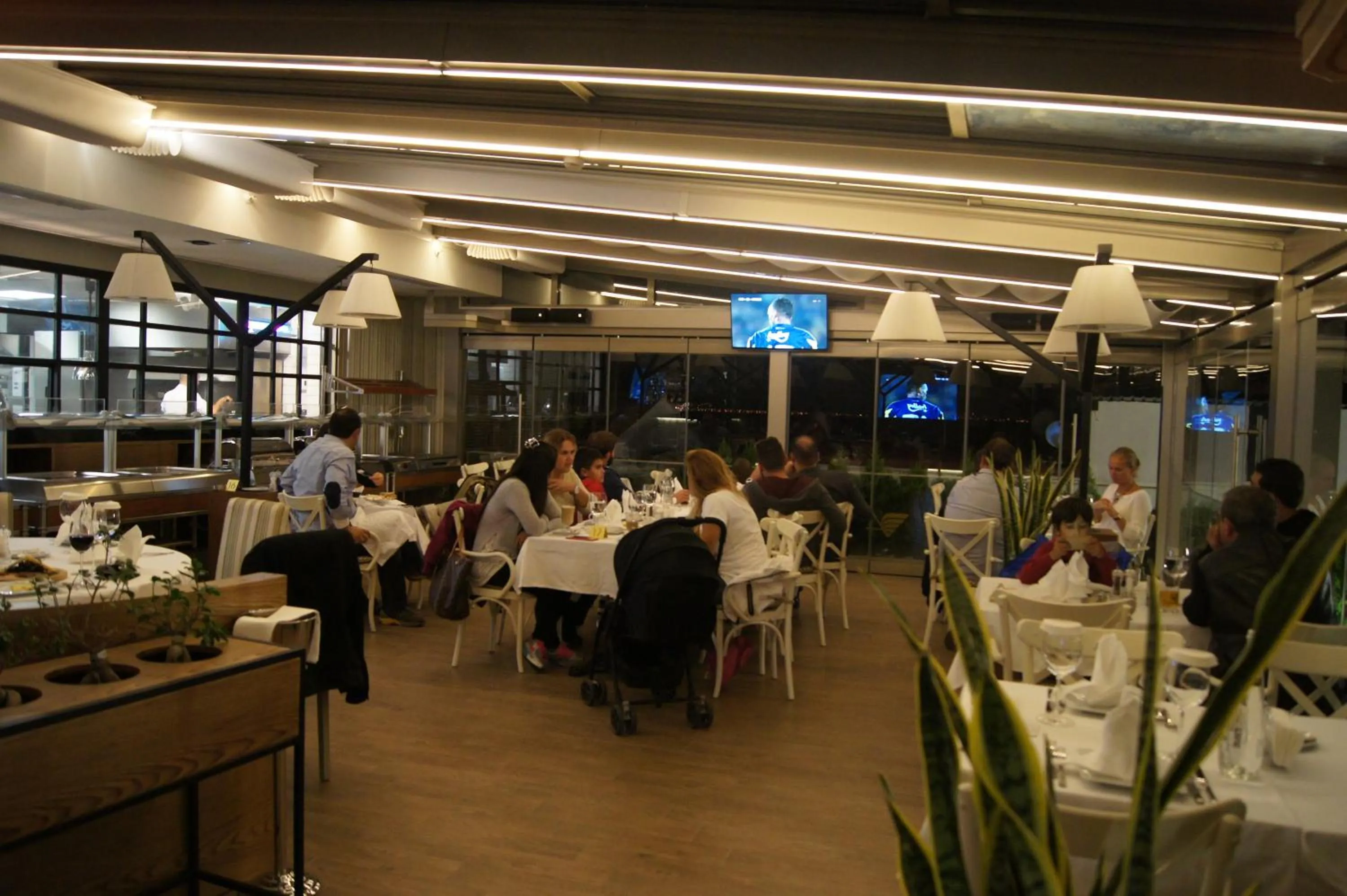 Restaurant/places to eat in Venus Thermal Boutique Hotel