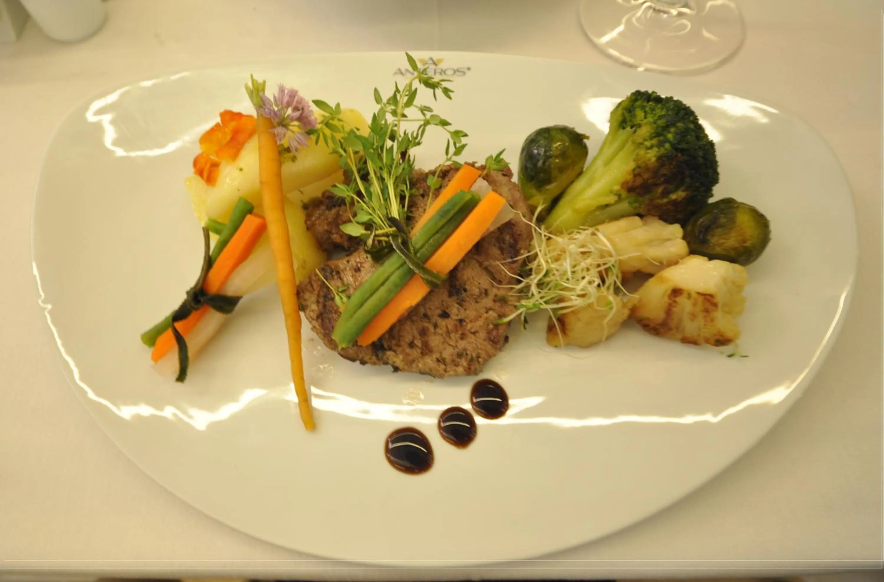 Food and drinks in Venus Thermal Boutique Hotel