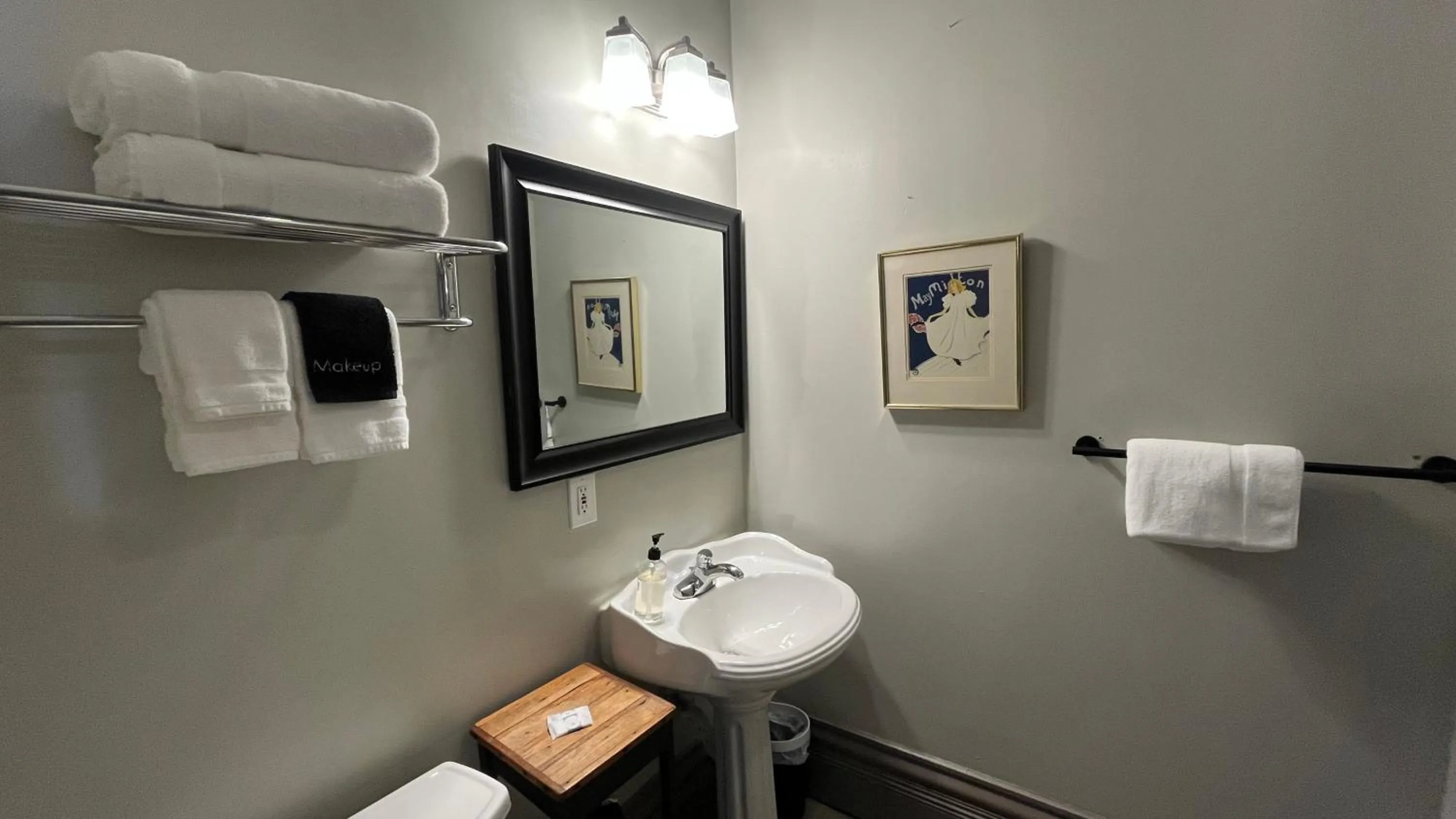 Toilet in Stone Gables Inn