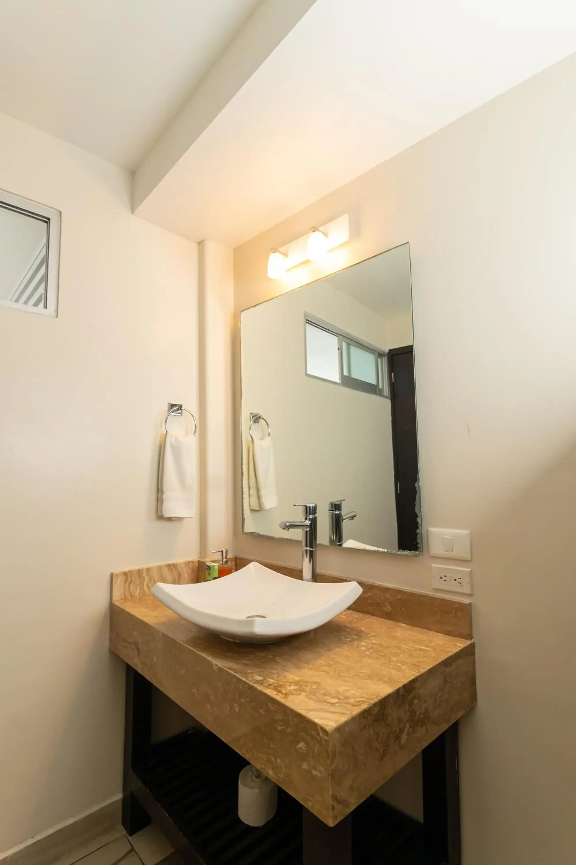 Double Room with Two Double Beds in Hotel San José Plaza Coatepec Double Room with Two Double Beds in Hotel San José Plaza Coatepec