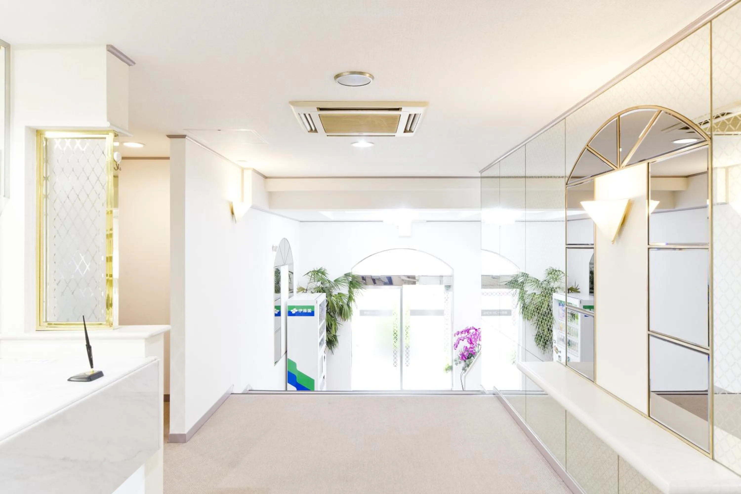 Lobby or reception in Shinjuku East Hotel