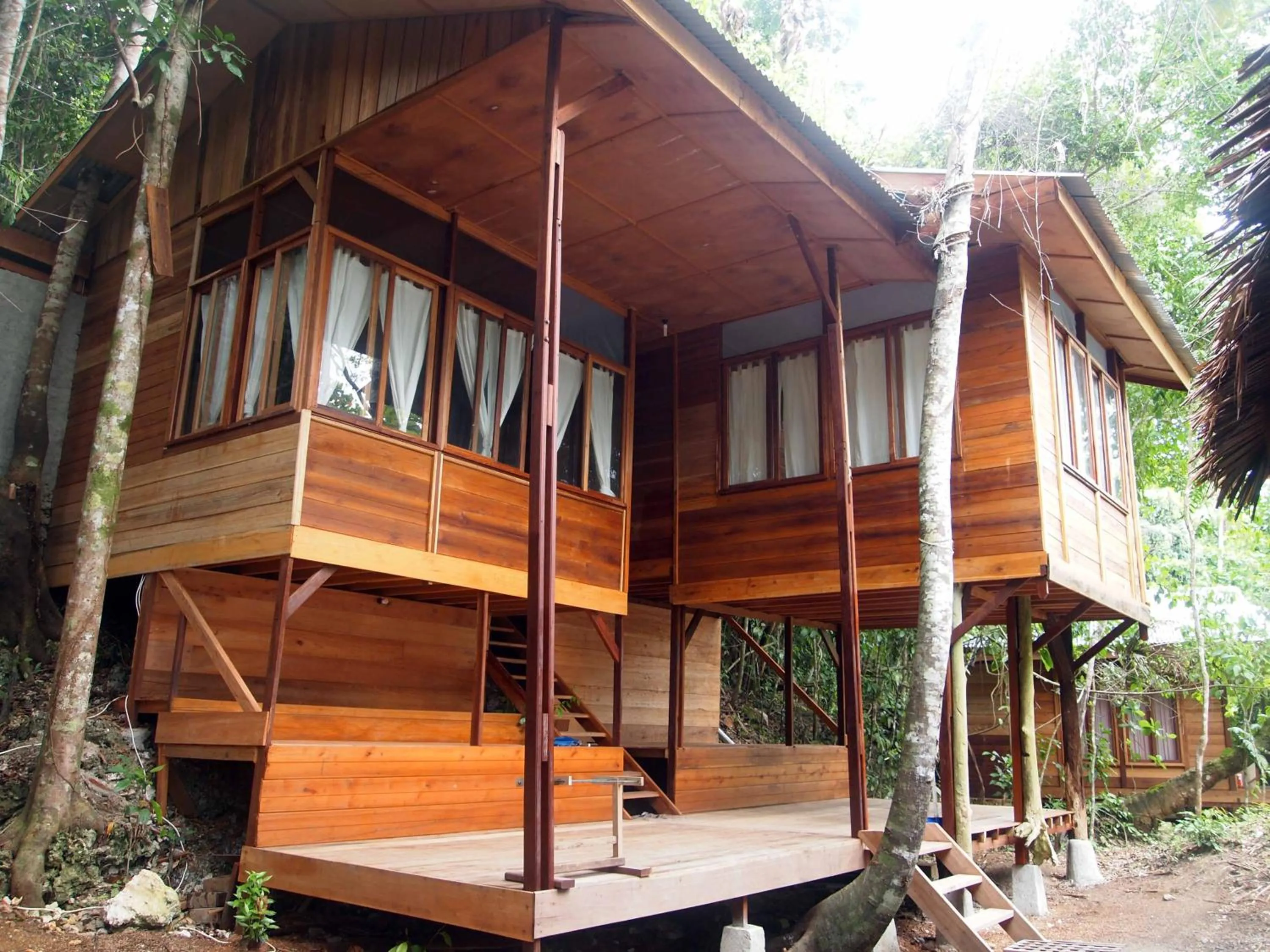 Property building in Raja Ampat Dive Resort