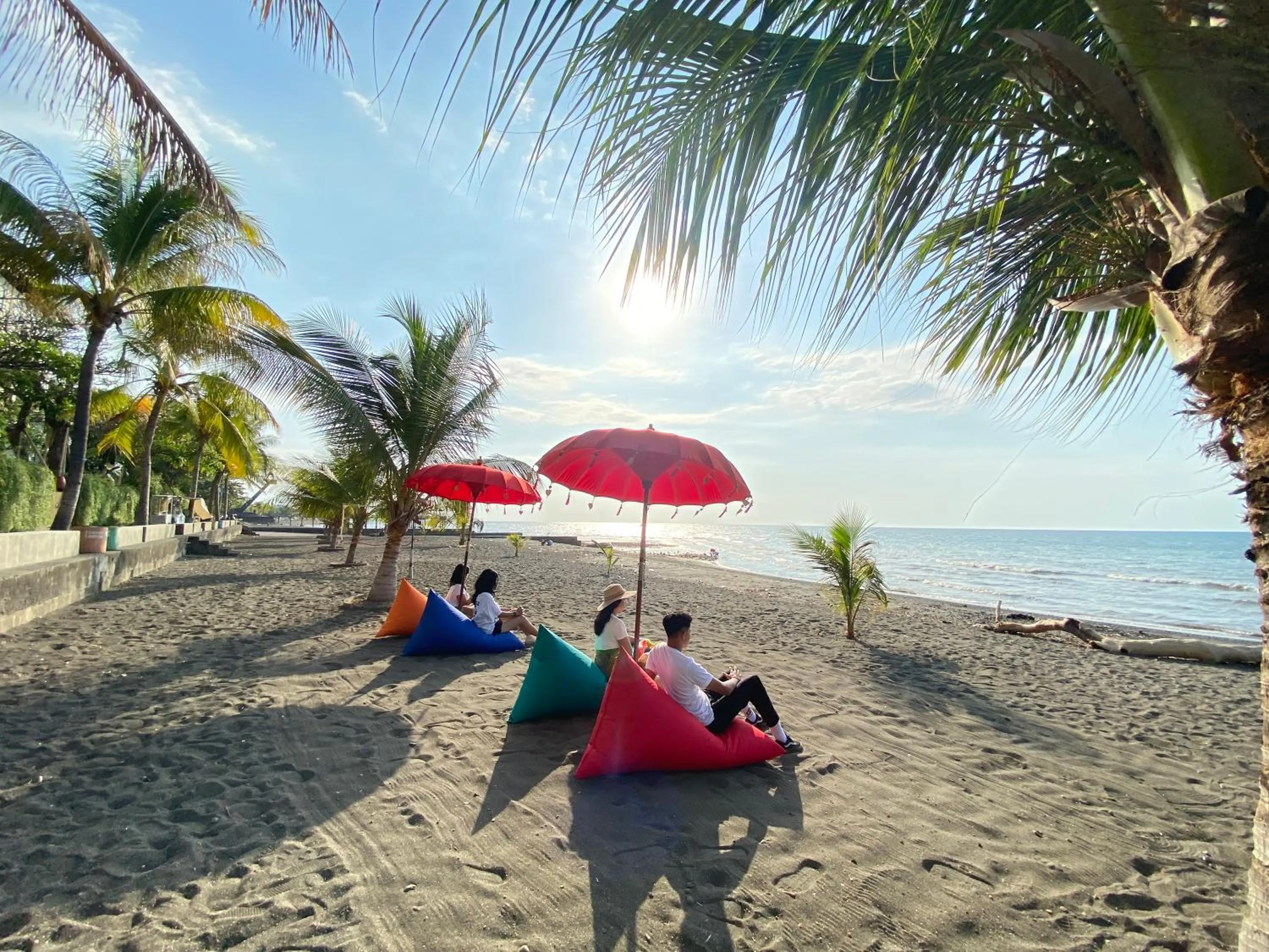 Property building in Singaraja Beach Hotel