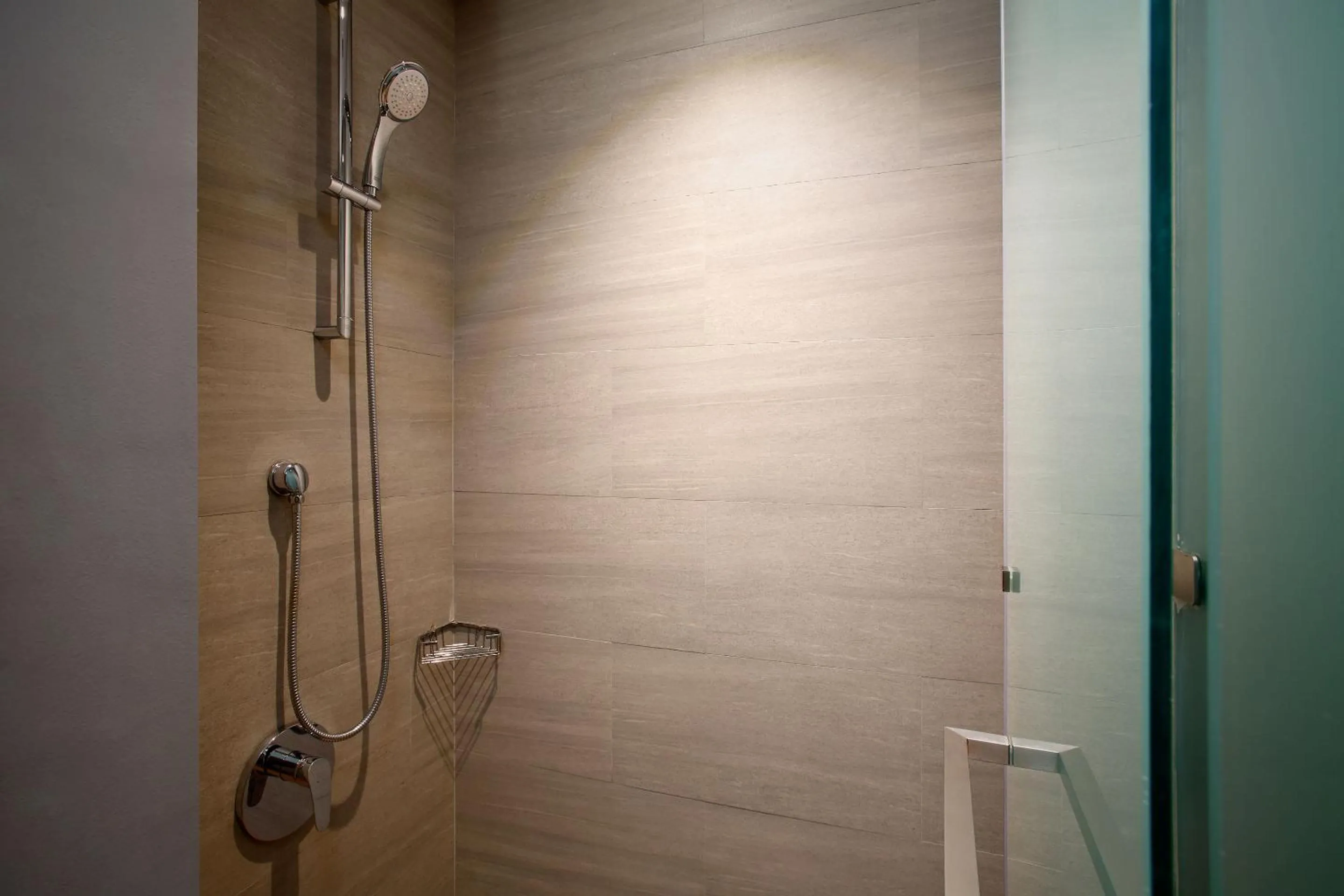 Shower in BATIQA Hotel Jababeka Cikarang