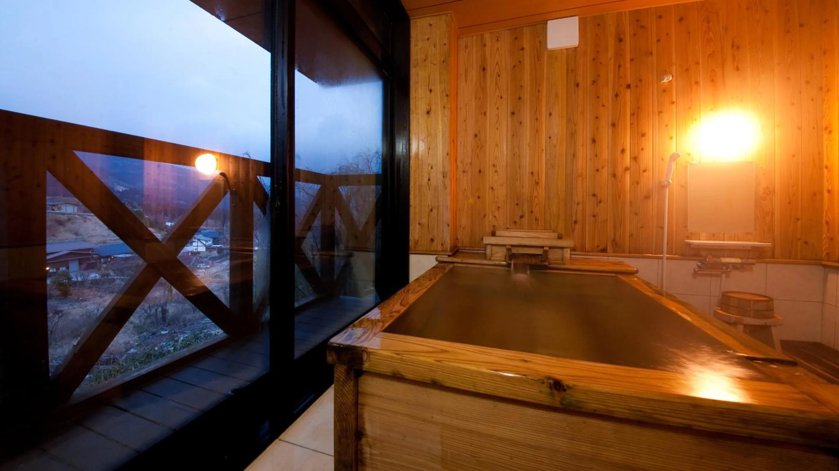 Hot Spring Bath in Yufuin Tsubaki