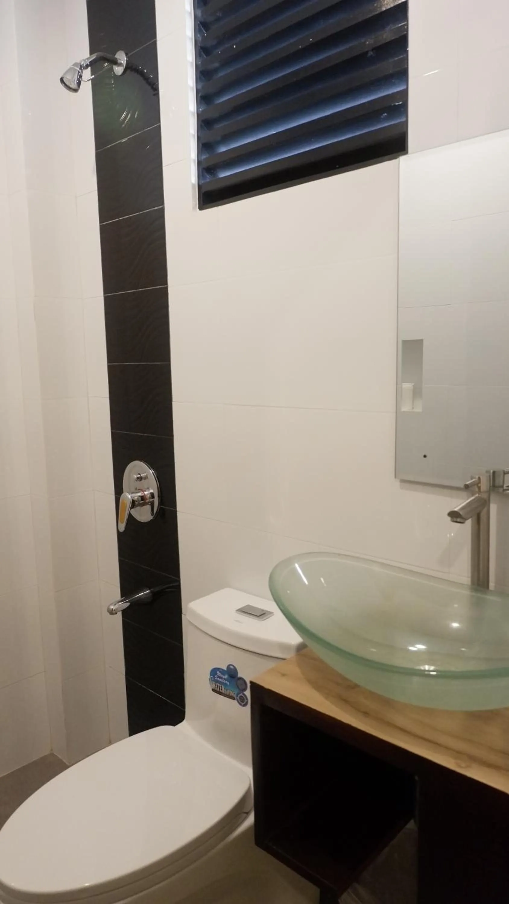 Bathroom in La Casa Teresa Tourist Inn Inc