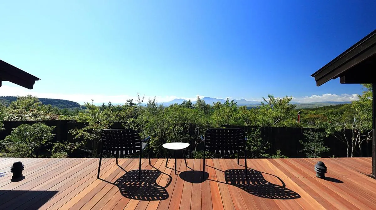 Deluxe Suite with Spa Bath in Spagreenness