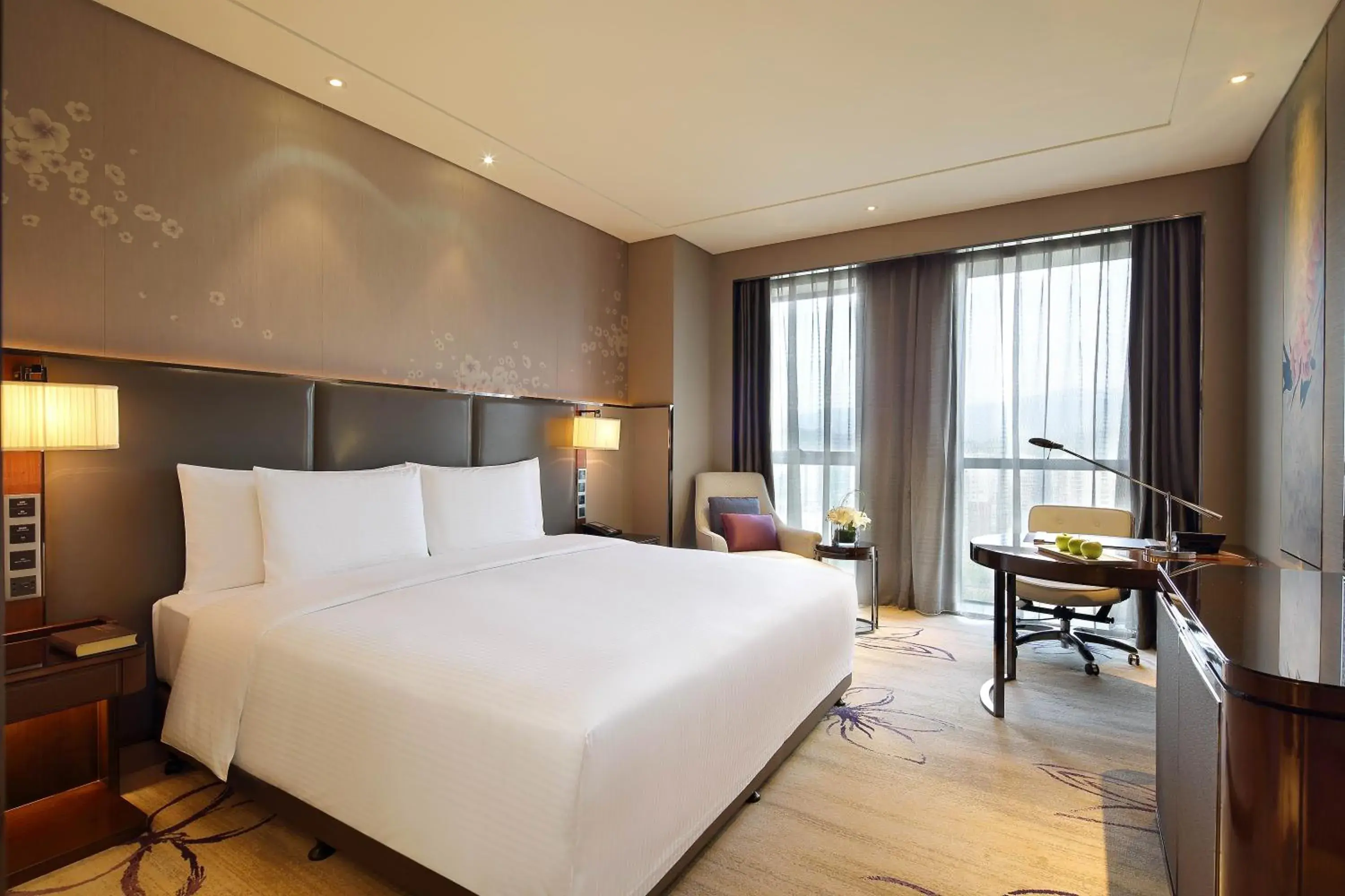 Executive Deluxe King Room in Wanda Realm Guangyuan Executive Deluxe King Room in Wanda Realm Guangyuan