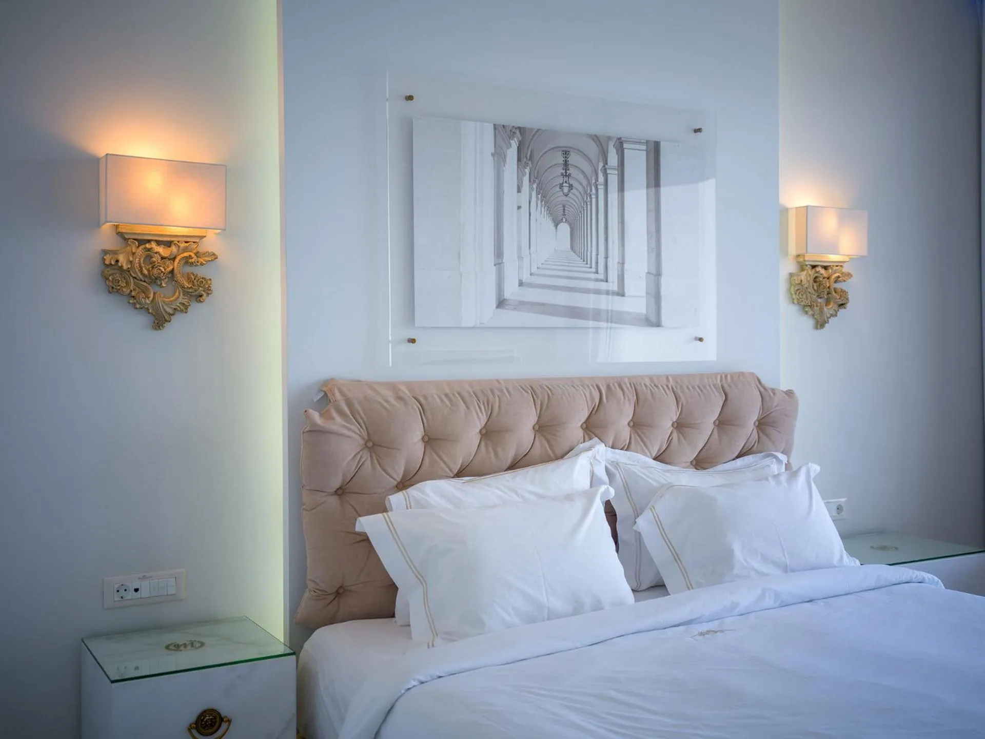 Bedroom, Bed in Royal Marmin Bay Boutique & Art Hotel