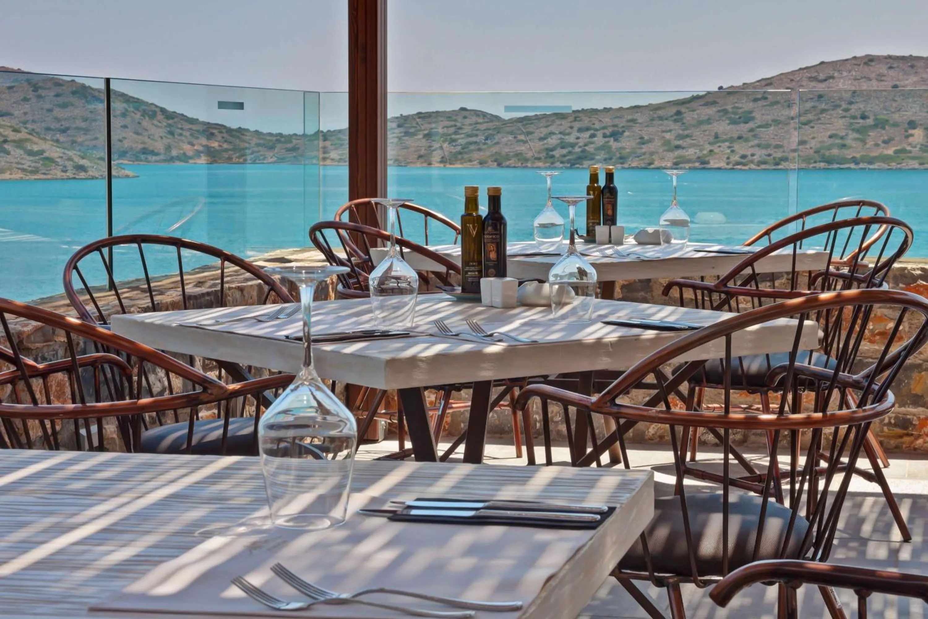 Restaurant/places to eat in Royal Marmin Bay Boutique & Art Hotel