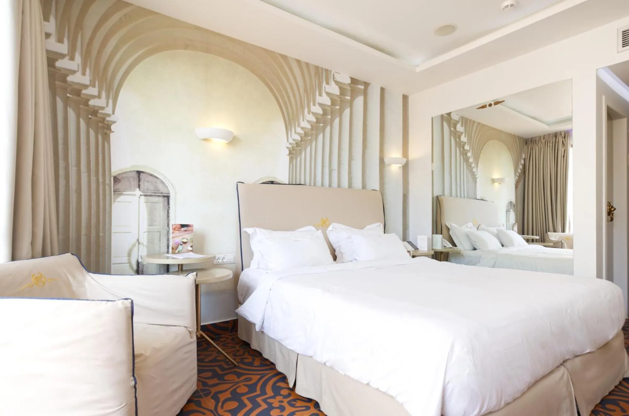 Bed in Royal Marmin Bay Boutique & Art Hotel