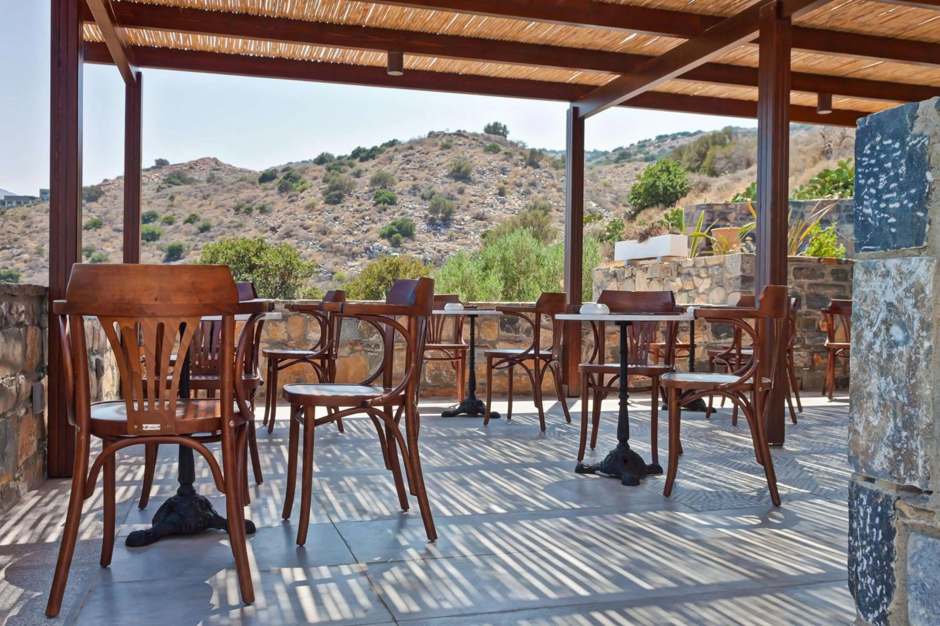 Lounge or bar in Royal Marmin Bay Boutique & Art Hotel