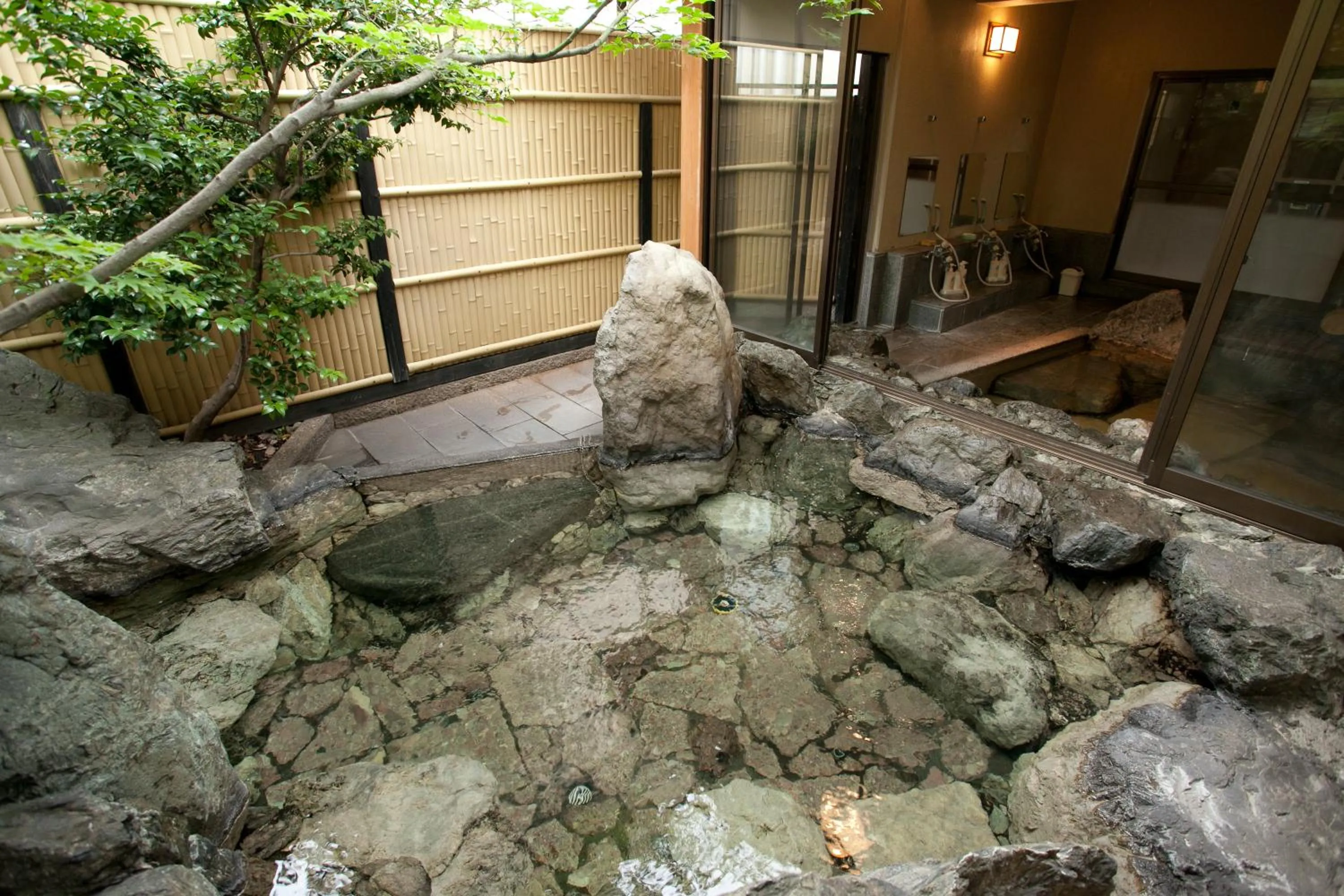 Public Bath in Ryoso Yufuin Yamadaya