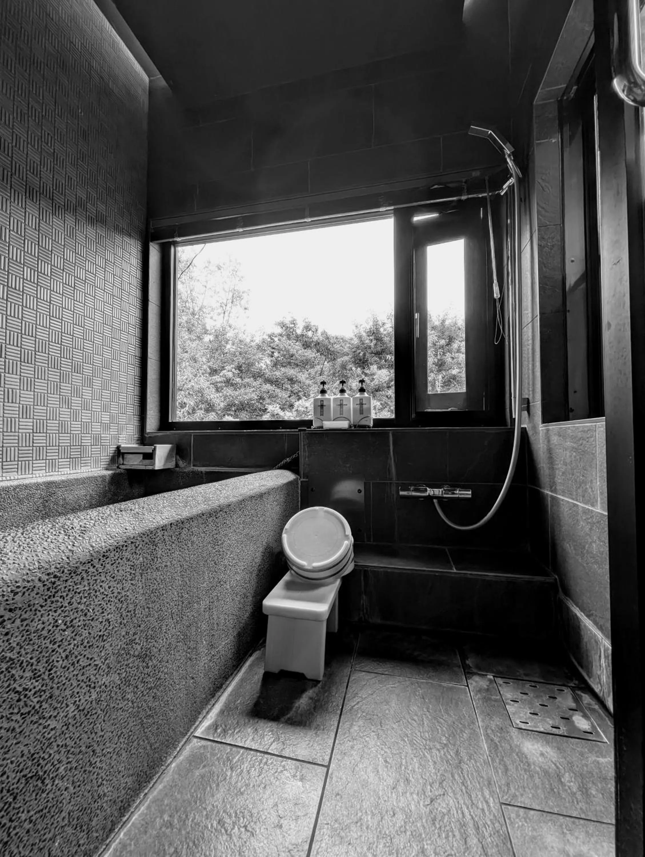 Hot Spring Bath in Ryoso Yufuin Yamadaya