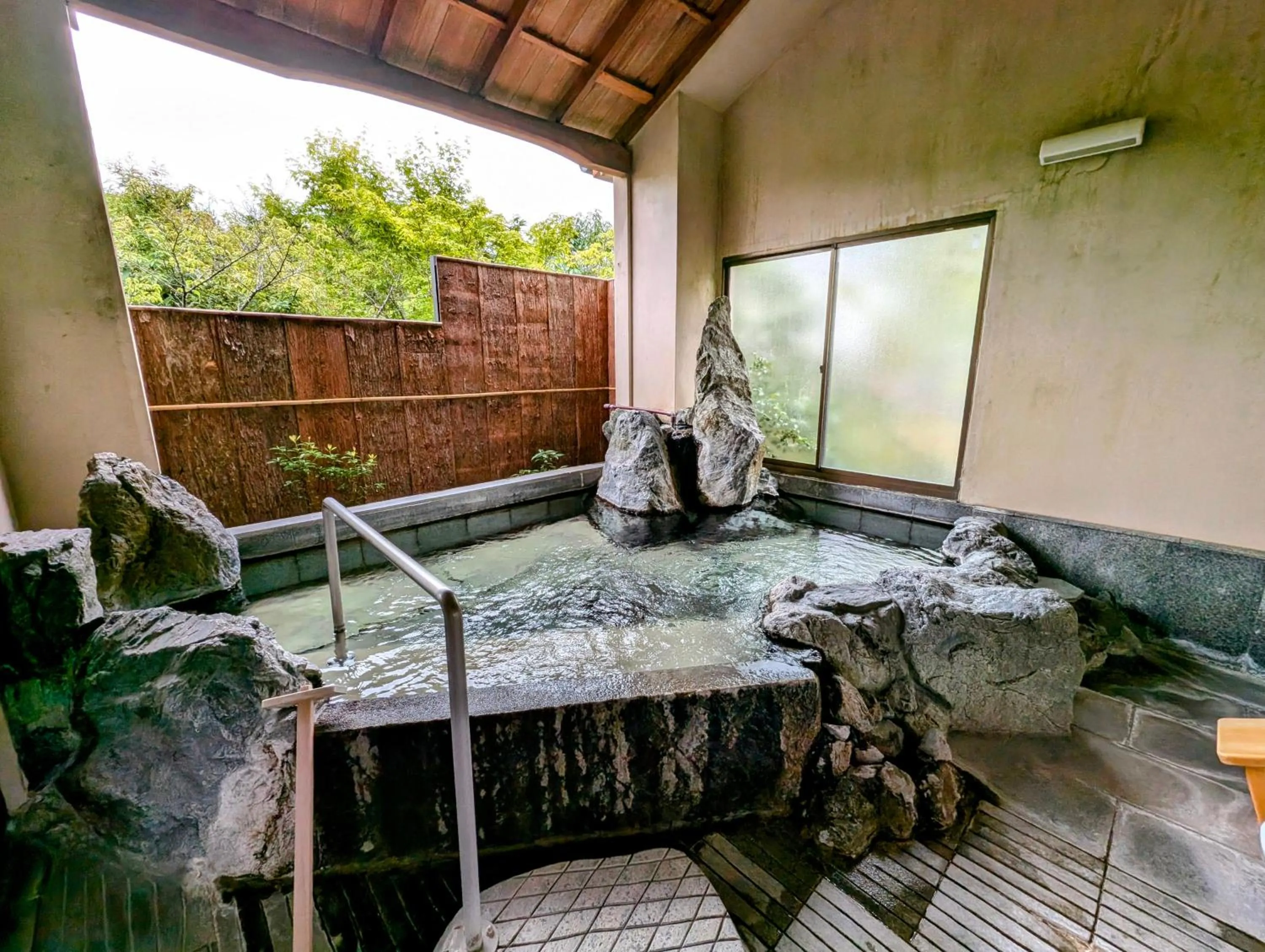 Hot Spring Bath in Ryoso Yufuin Yamadaya