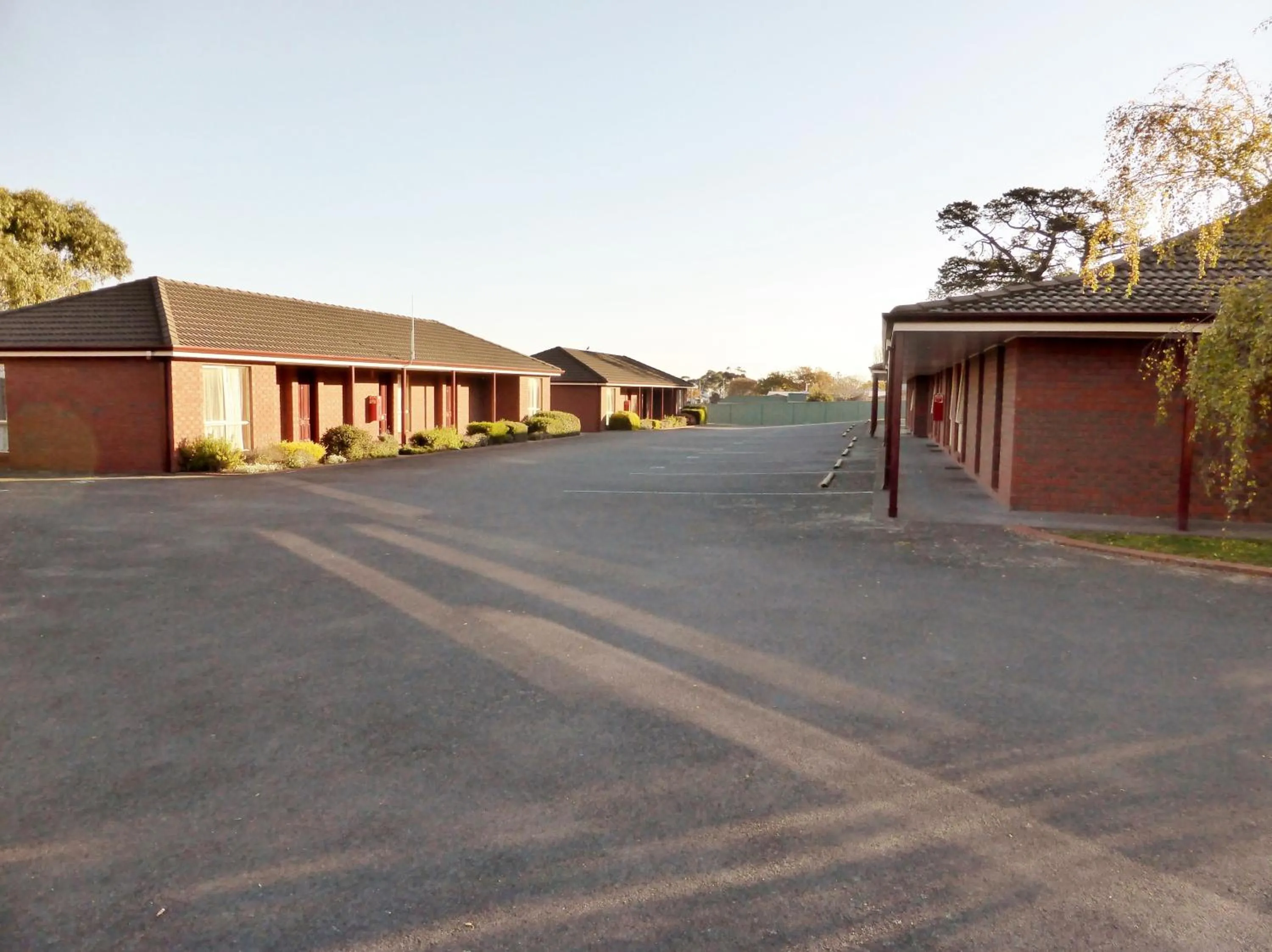 Facade/entrance in Victoriana Motor Inn