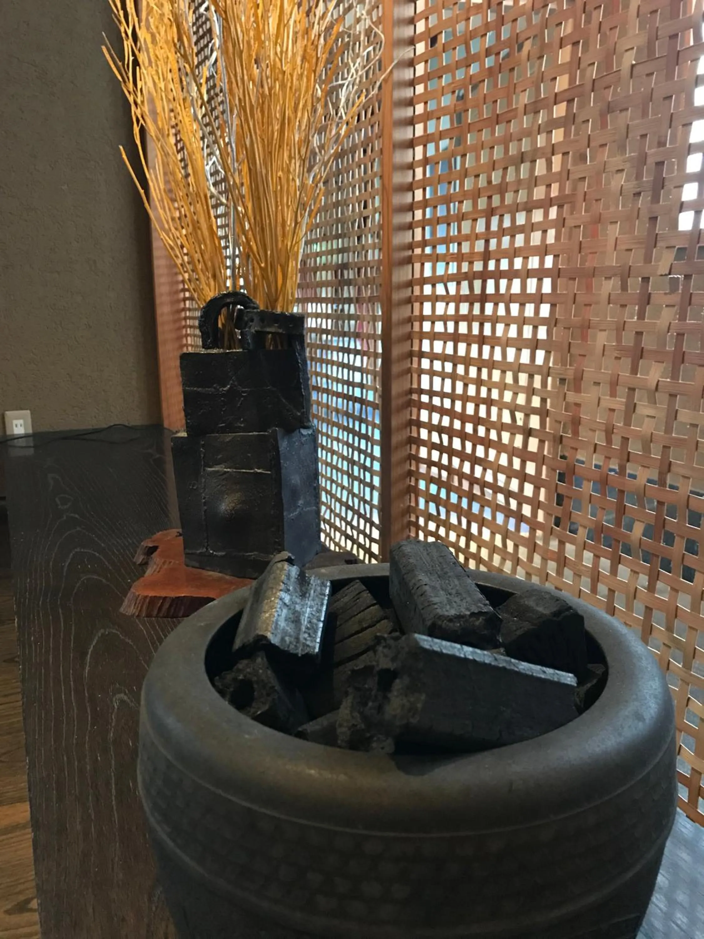 Internal: Not applicable to any particular room in Chikurakan